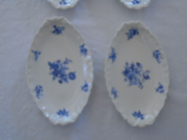 Set de 4 raviers coupelles porcelaine Limoges France fleurs bleues