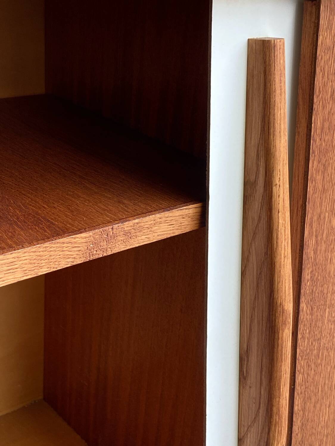 Bahut portes coulissantes années 50