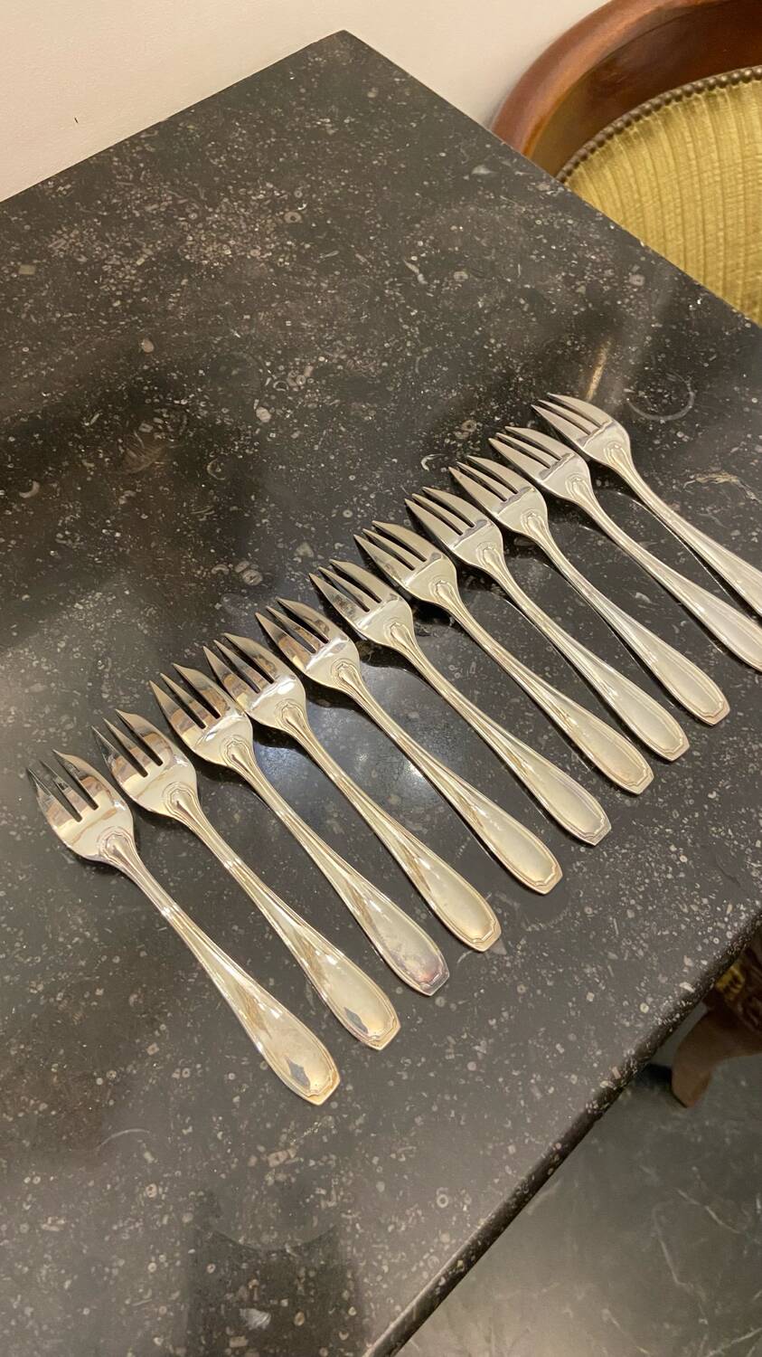 Set of 11 silver-plated cake/oyster forks Guildart 1960 vintage