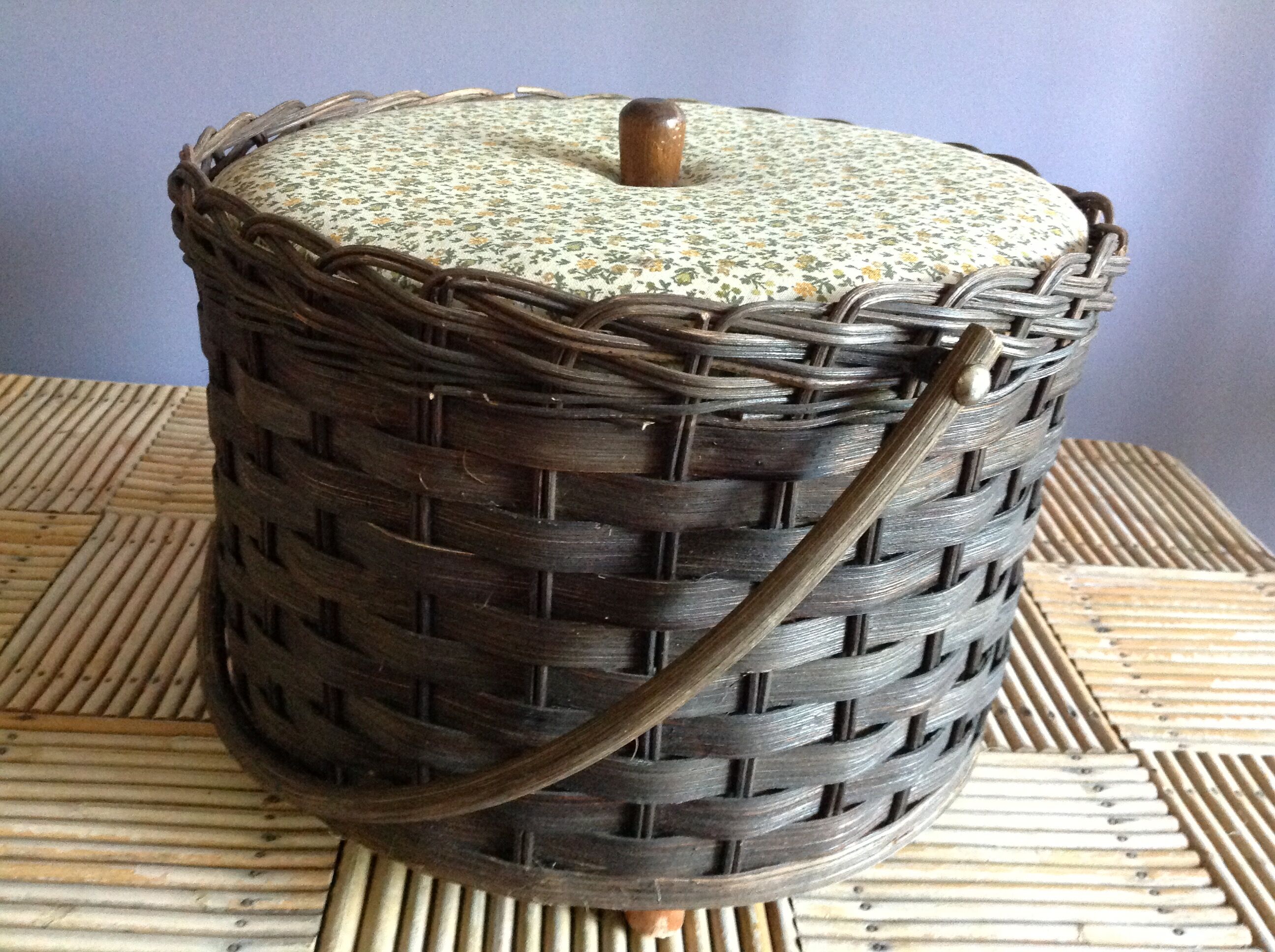 Sewing basket