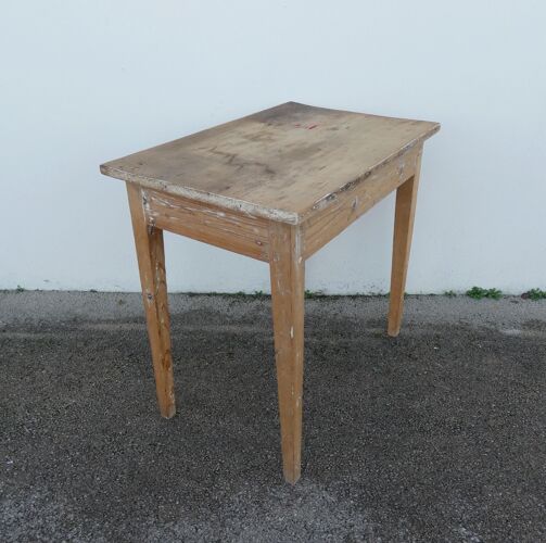 Desk wooden writing table