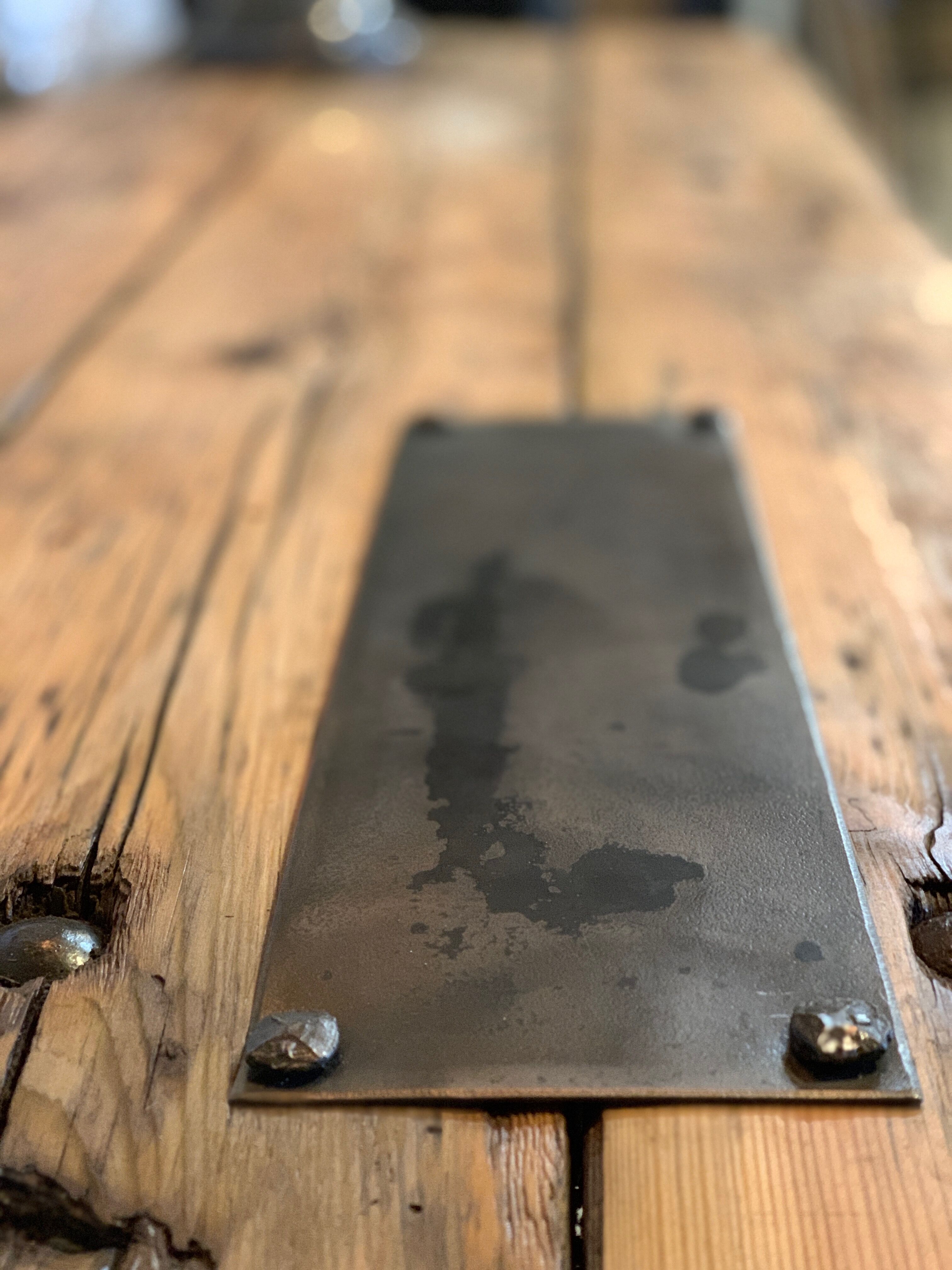 Established cast-iron stand shop console