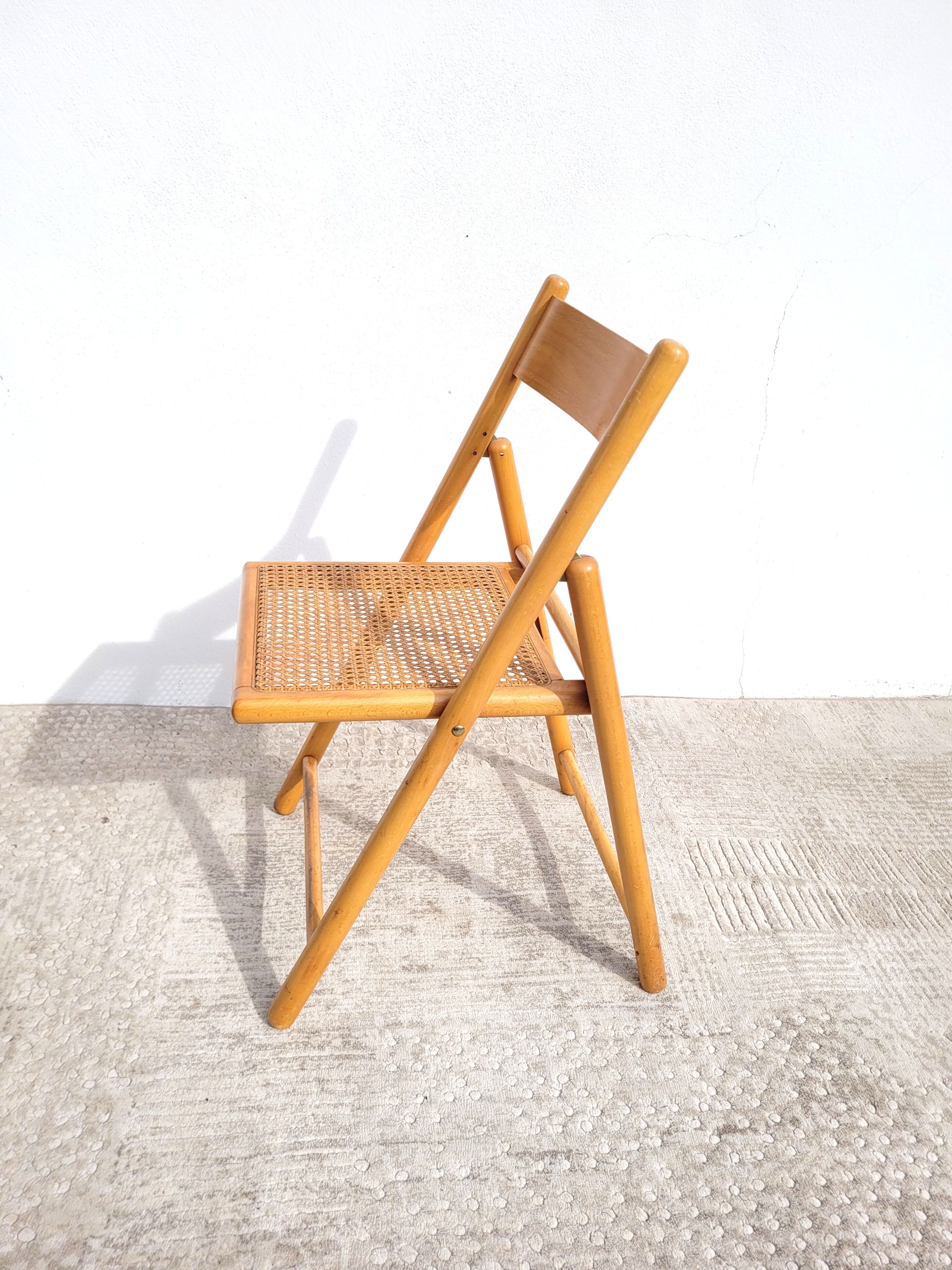 Folding chair vintage cannage 1970