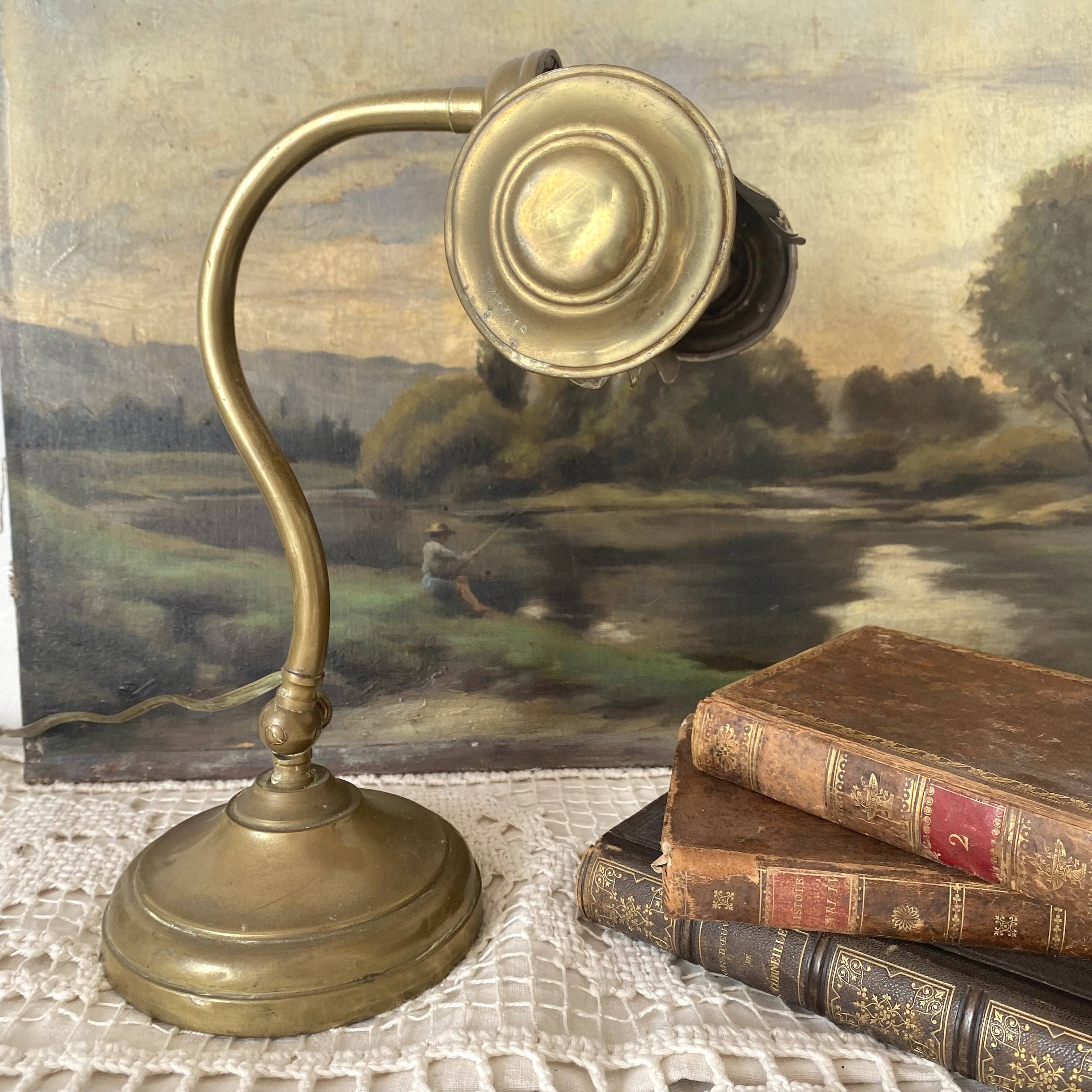 Antique brass notary lamp, adjustable desk lamp
