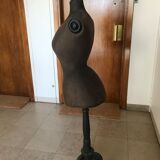 Turn mannequin