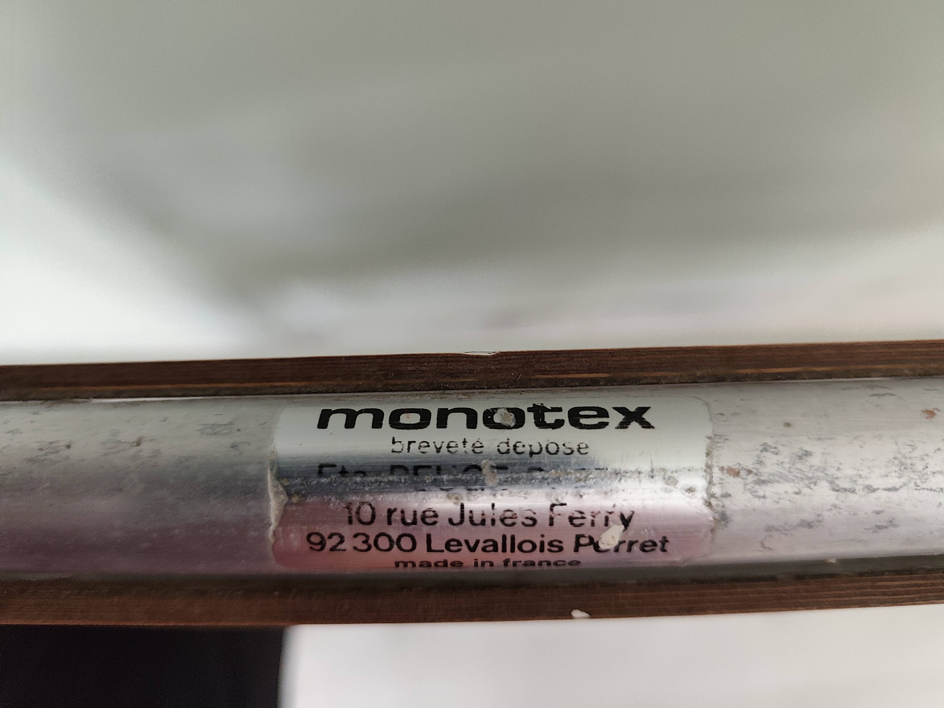 Desserte roulante estampillée MONOTEX