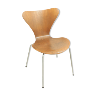 Chaise en teck série 7 des années 1960 par Arne Jacobsen pour Fritz Hansen