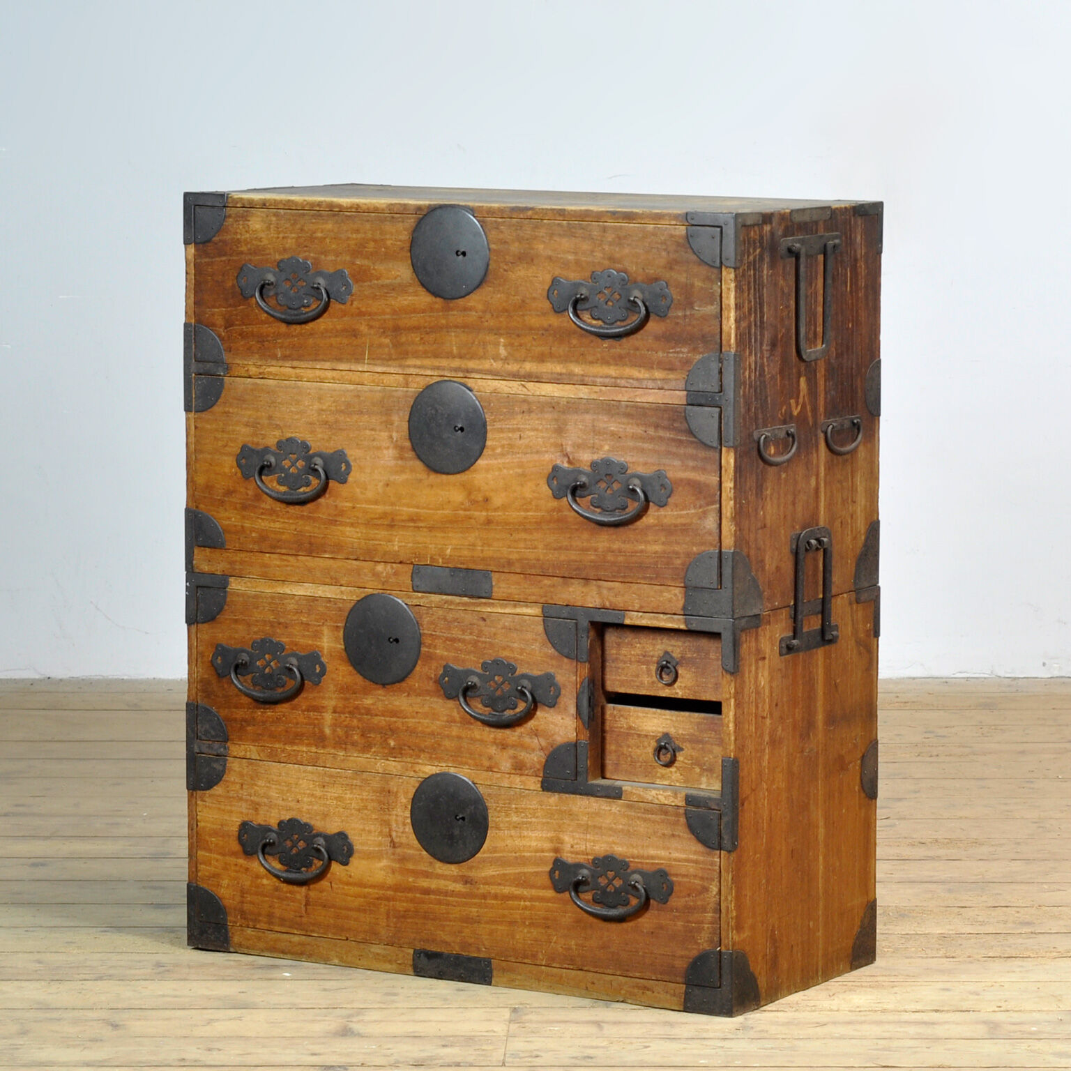 Japanese Tansu chest of drawers, circa 1870
