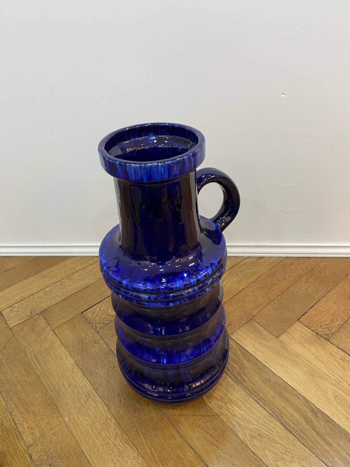 Grand vase par West Germany bleu profond