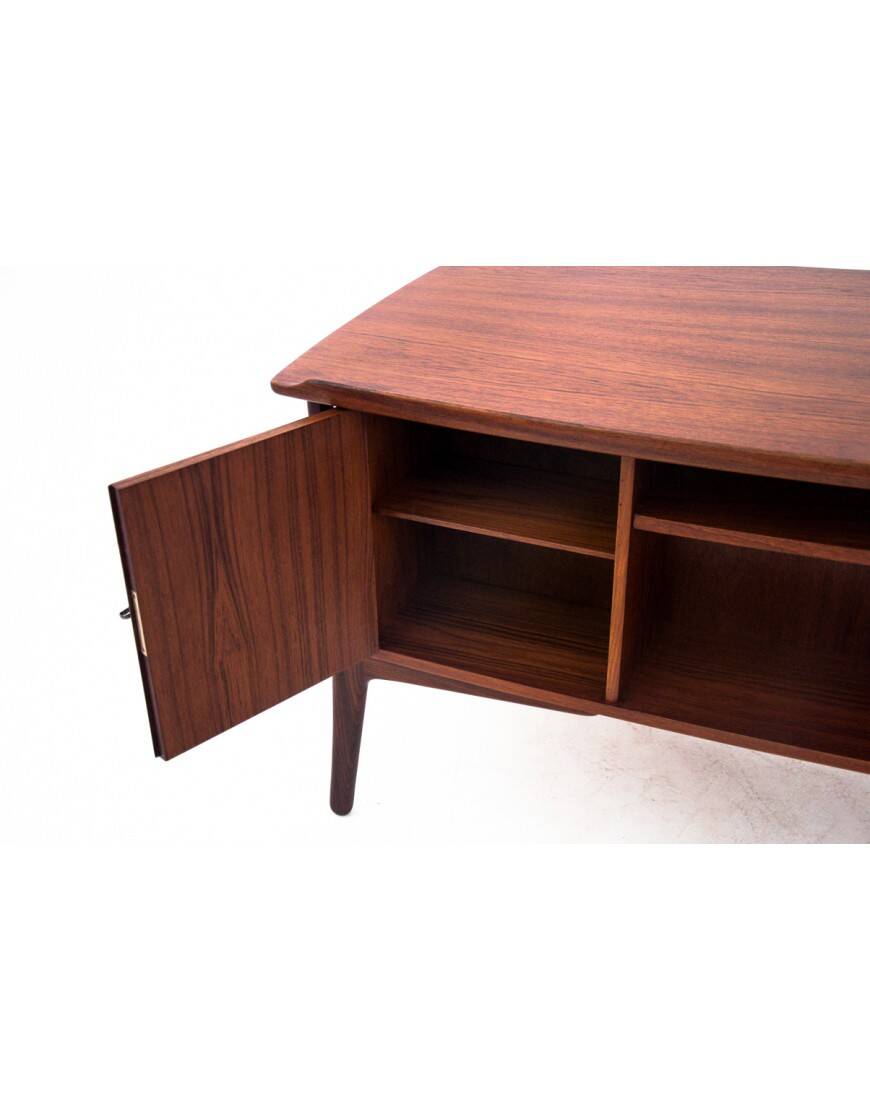 Teak Desk, designed by Svend Aage Madsen for H.P. Hansen, Denmark, 1960s