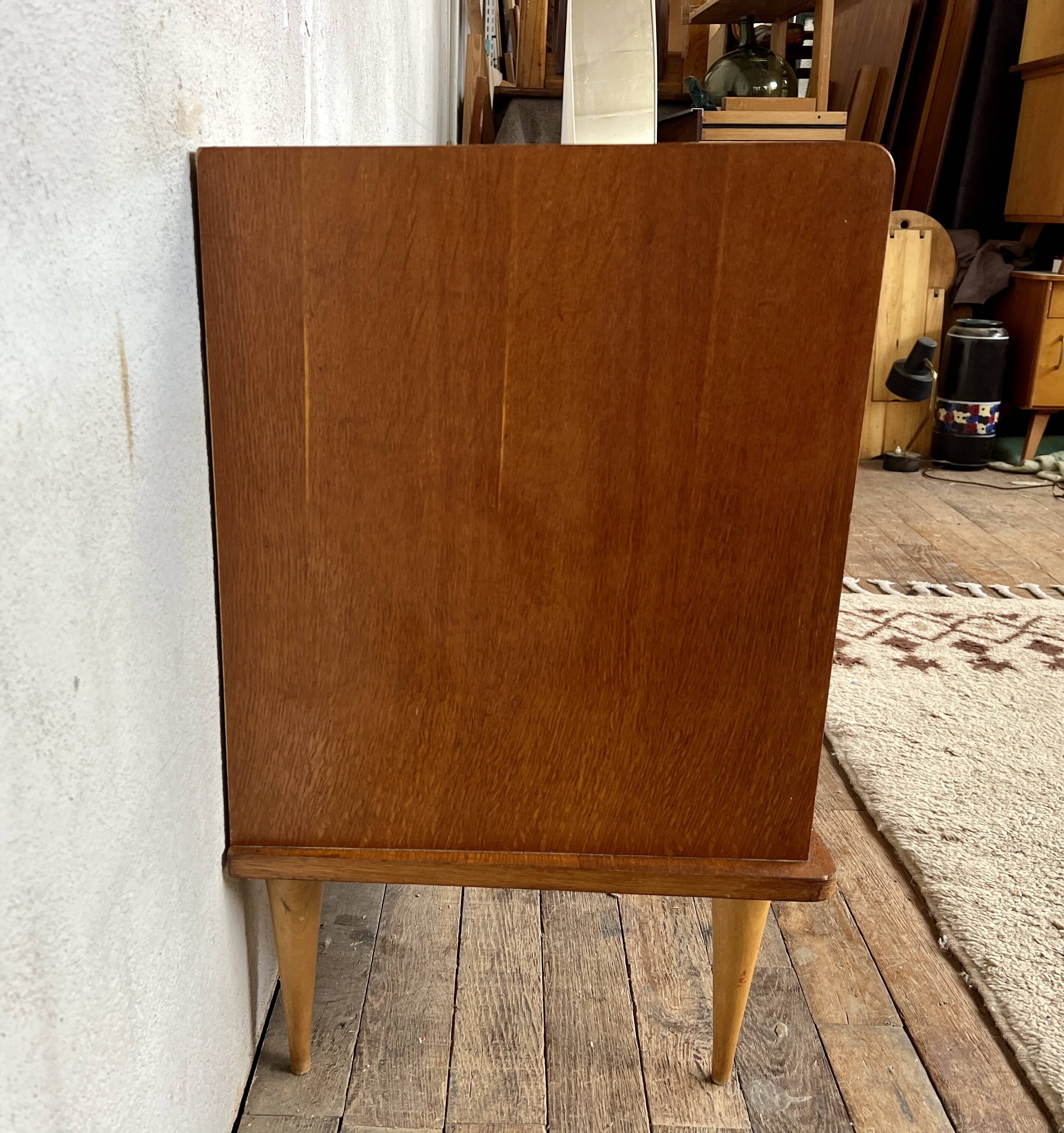 Vintage chest of drawers