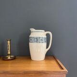 Ancien broc pichet de toilette longchamp terre de fer