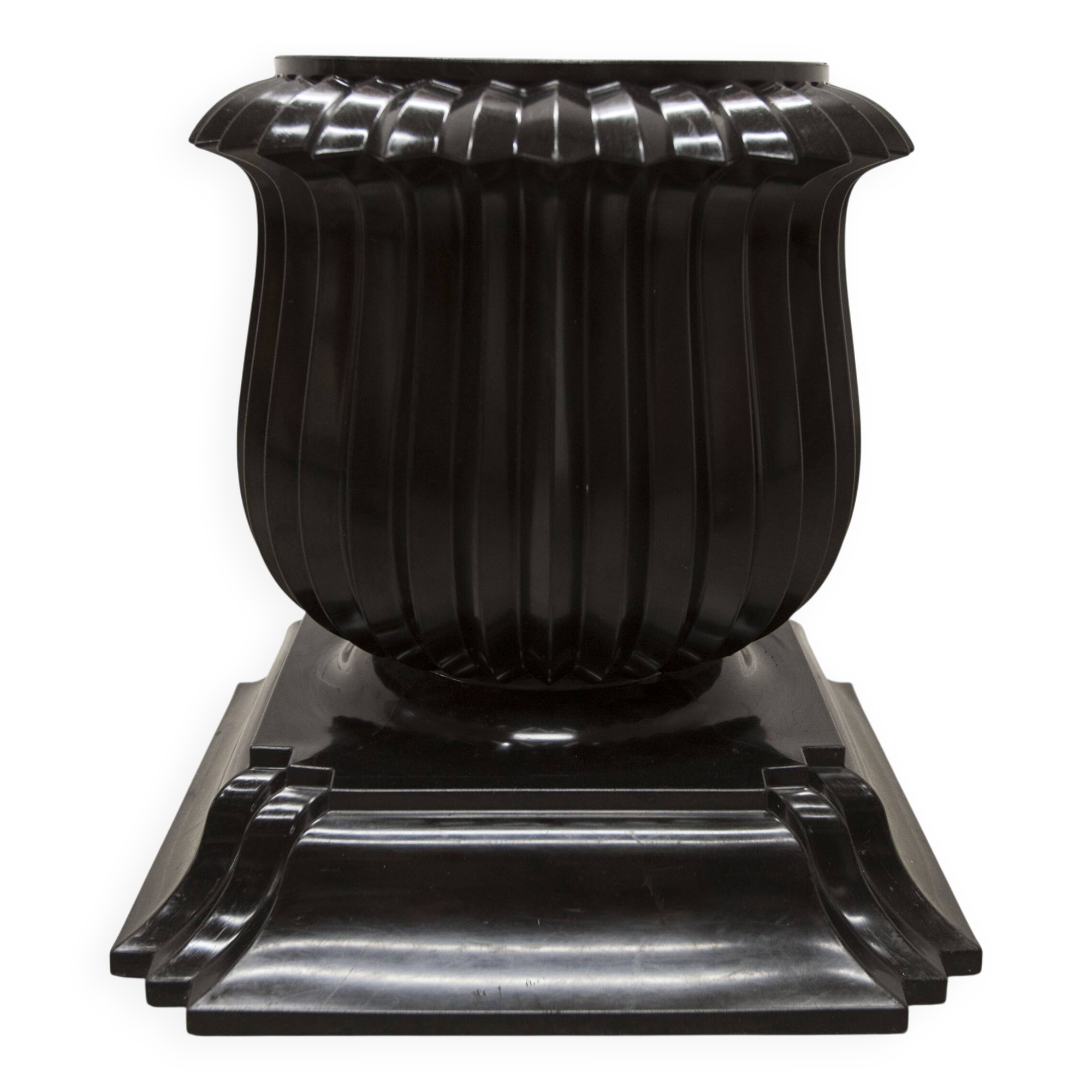 Capitello stool designed by Rajiv Saini for Moroso made in Italy 2010
