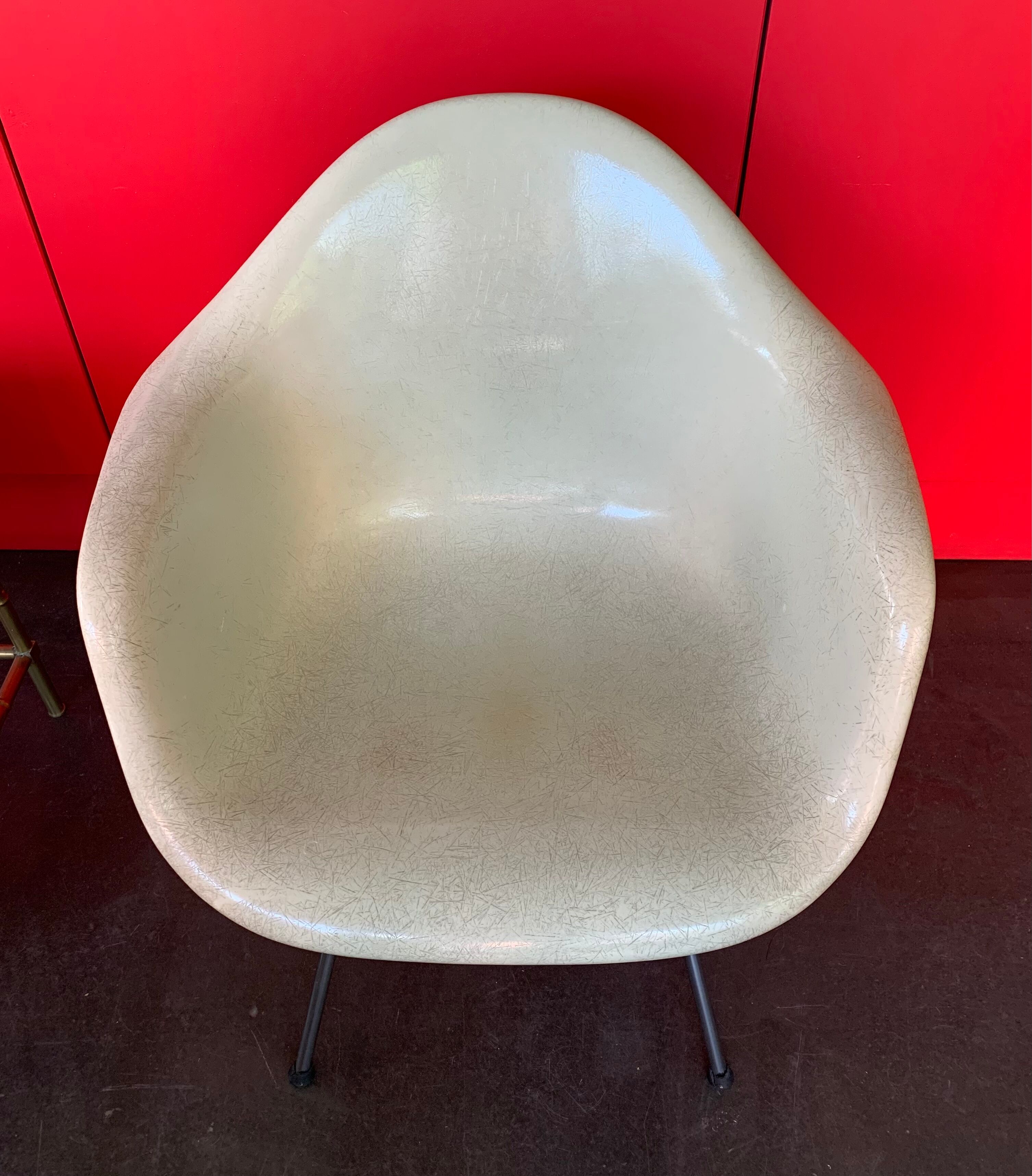 Fauteuil en fibre de verre de Charles & Ray Eames, Hermann Miller