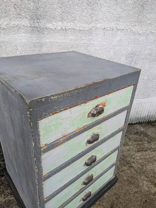 Meuble de métier, commode