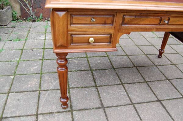 bureau d époque louis philippe en noyer du 19e siécle