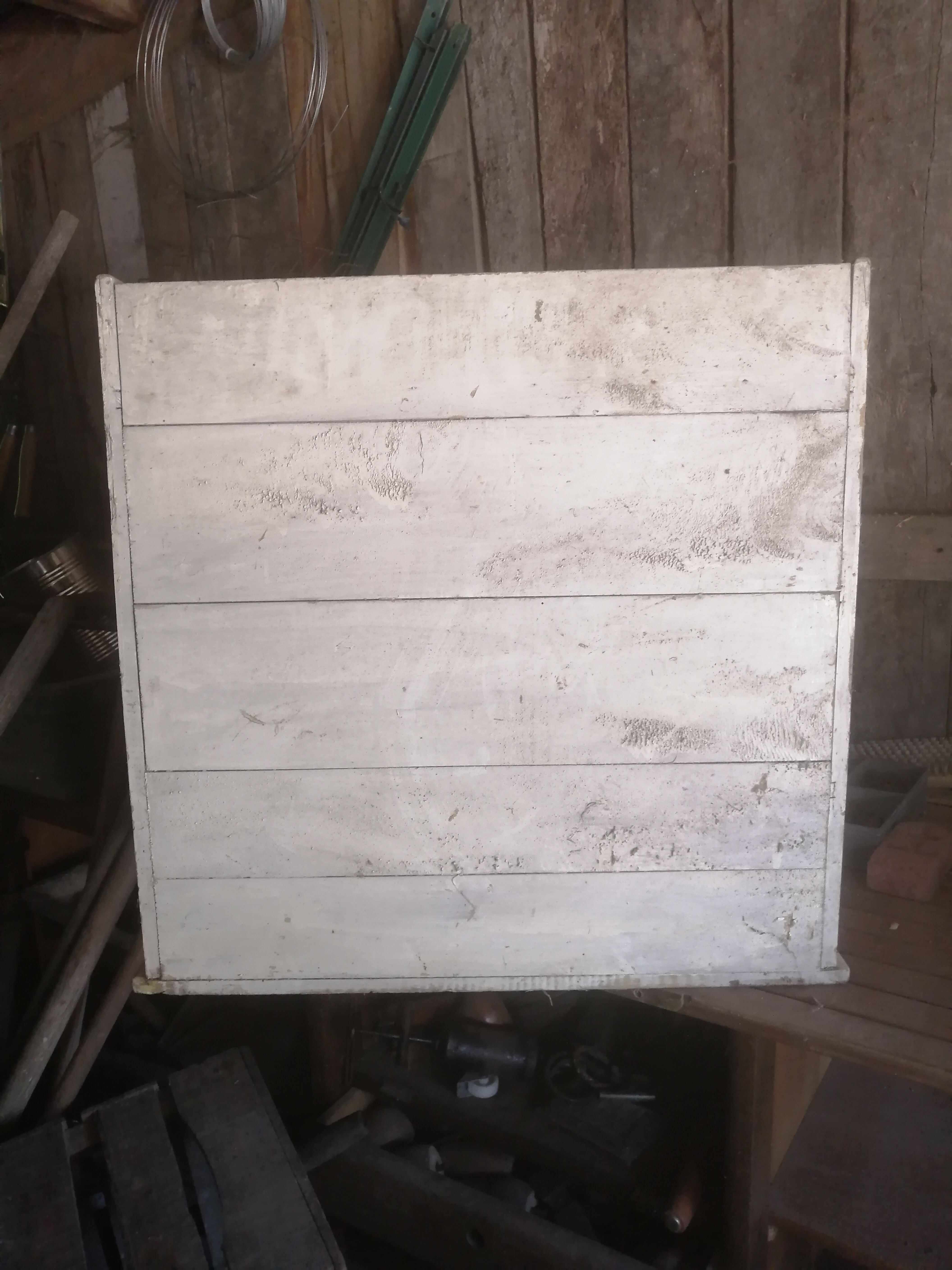 Auxiliary furniture