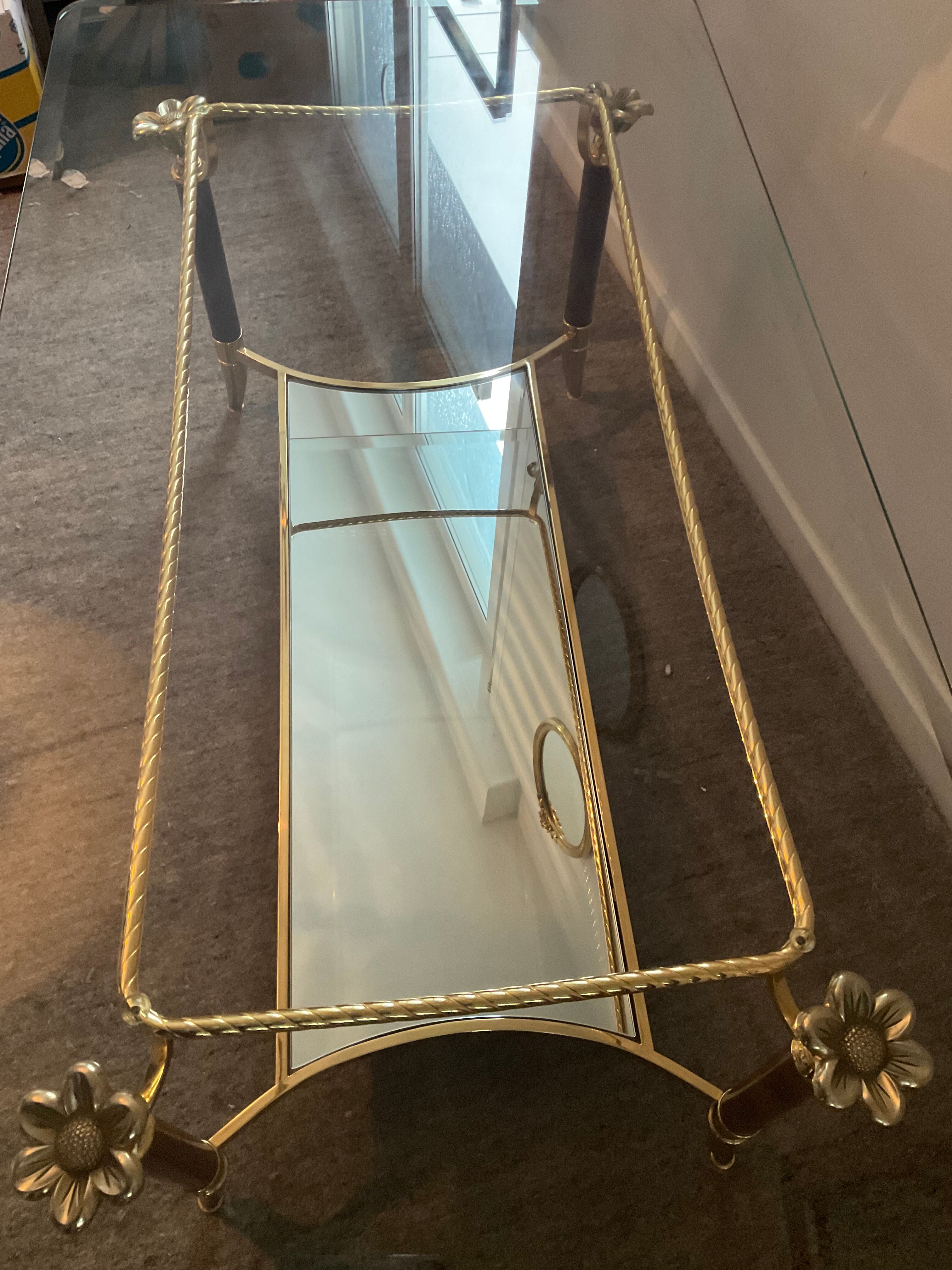 Italian coffee table Hollywood Regency style of the 70s