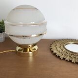 Lampe à poser art déco en verre et support en laiton