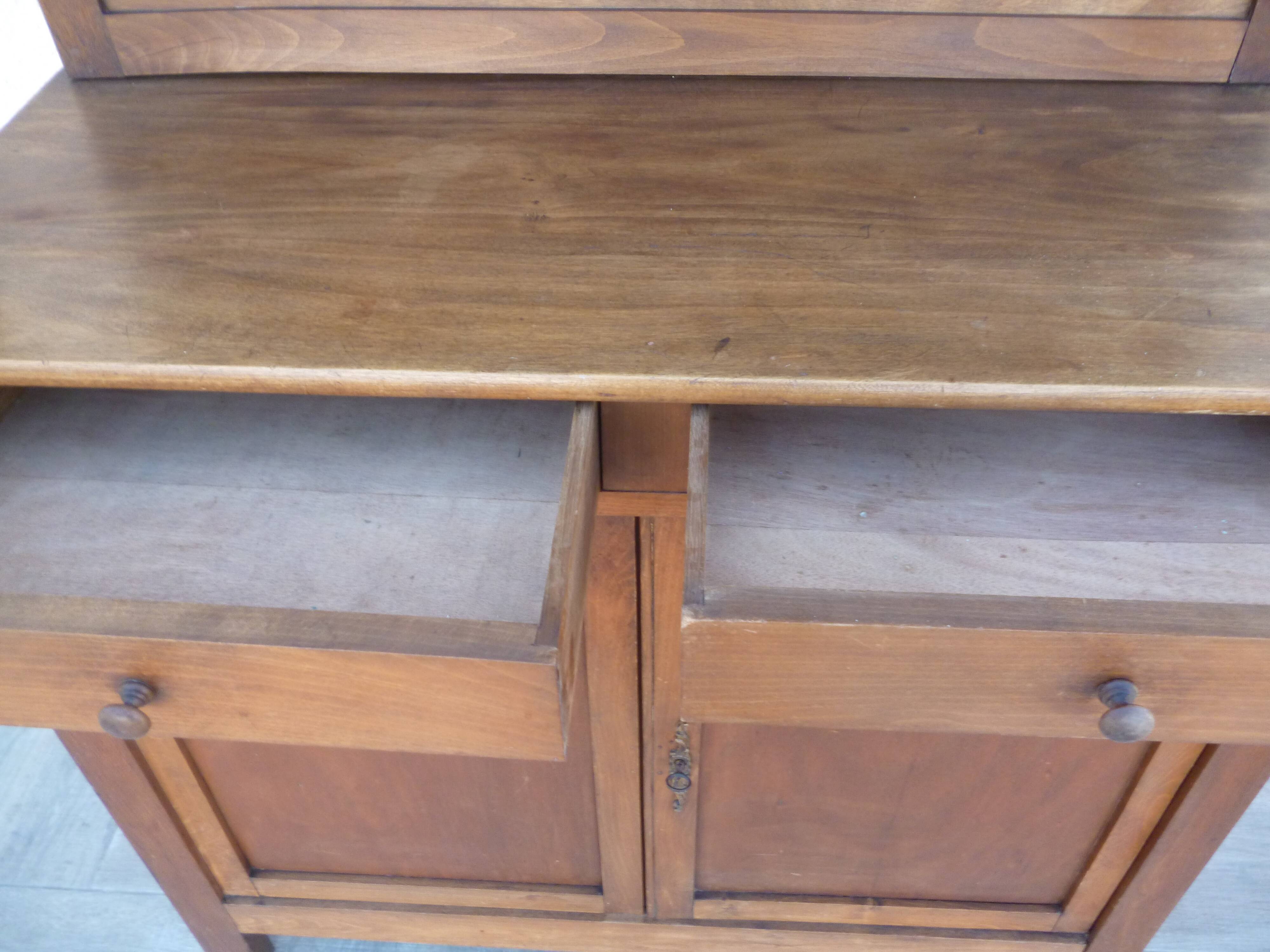 Vintage croas buffet