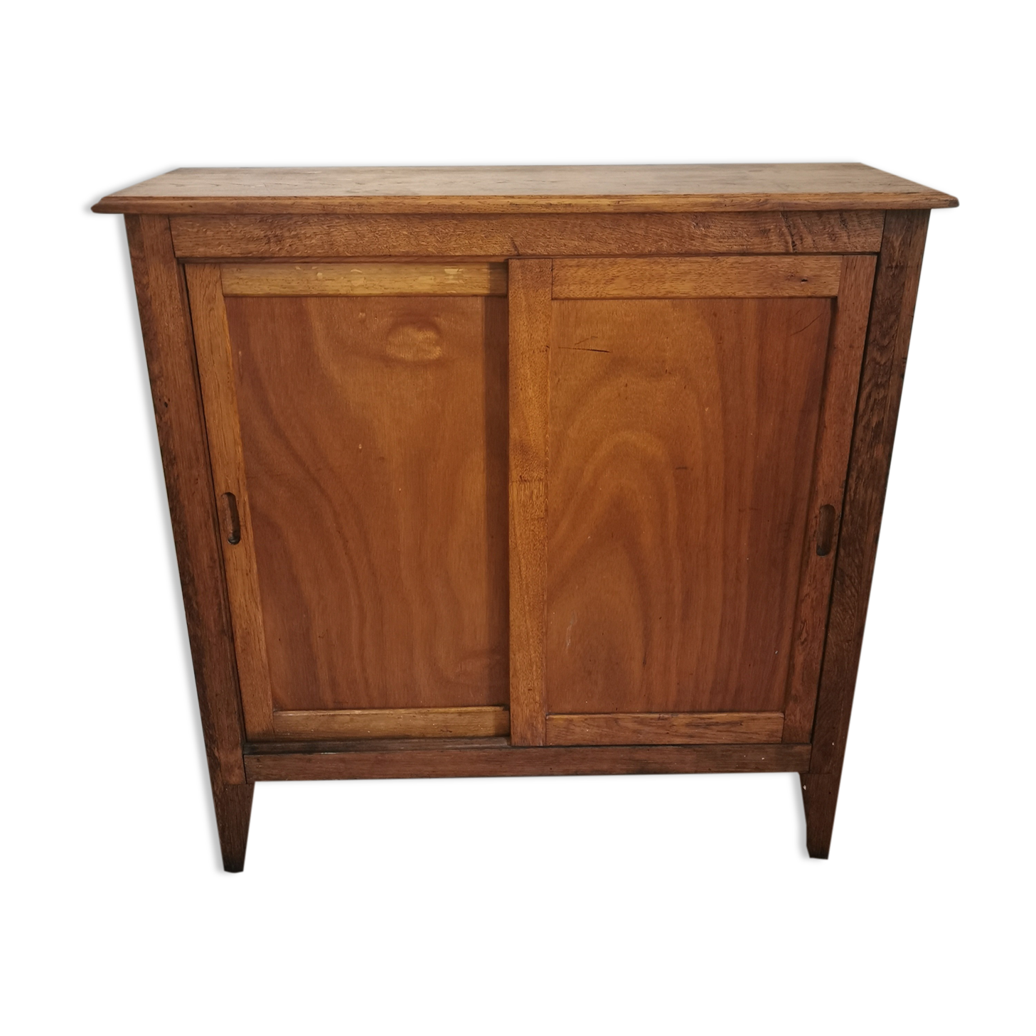 Meuble de rangement des années 40
