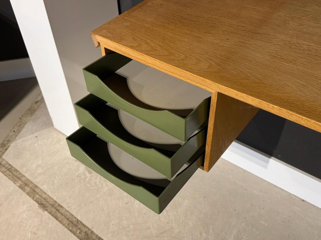 Vintage bookcase | Desk | With lighting | Kai Kristiansen | Wall shelves | Oak