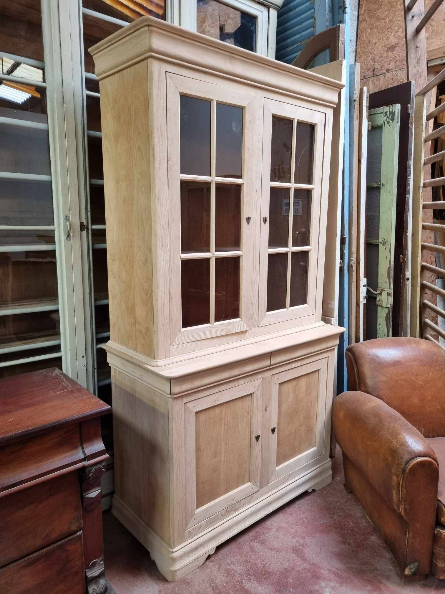 Small cherry wood dresser