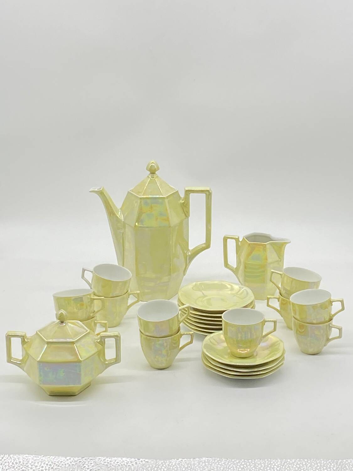 Service à  café porcelaine, ancien vintage nacré , Union K Tchécoslovaquie ,
