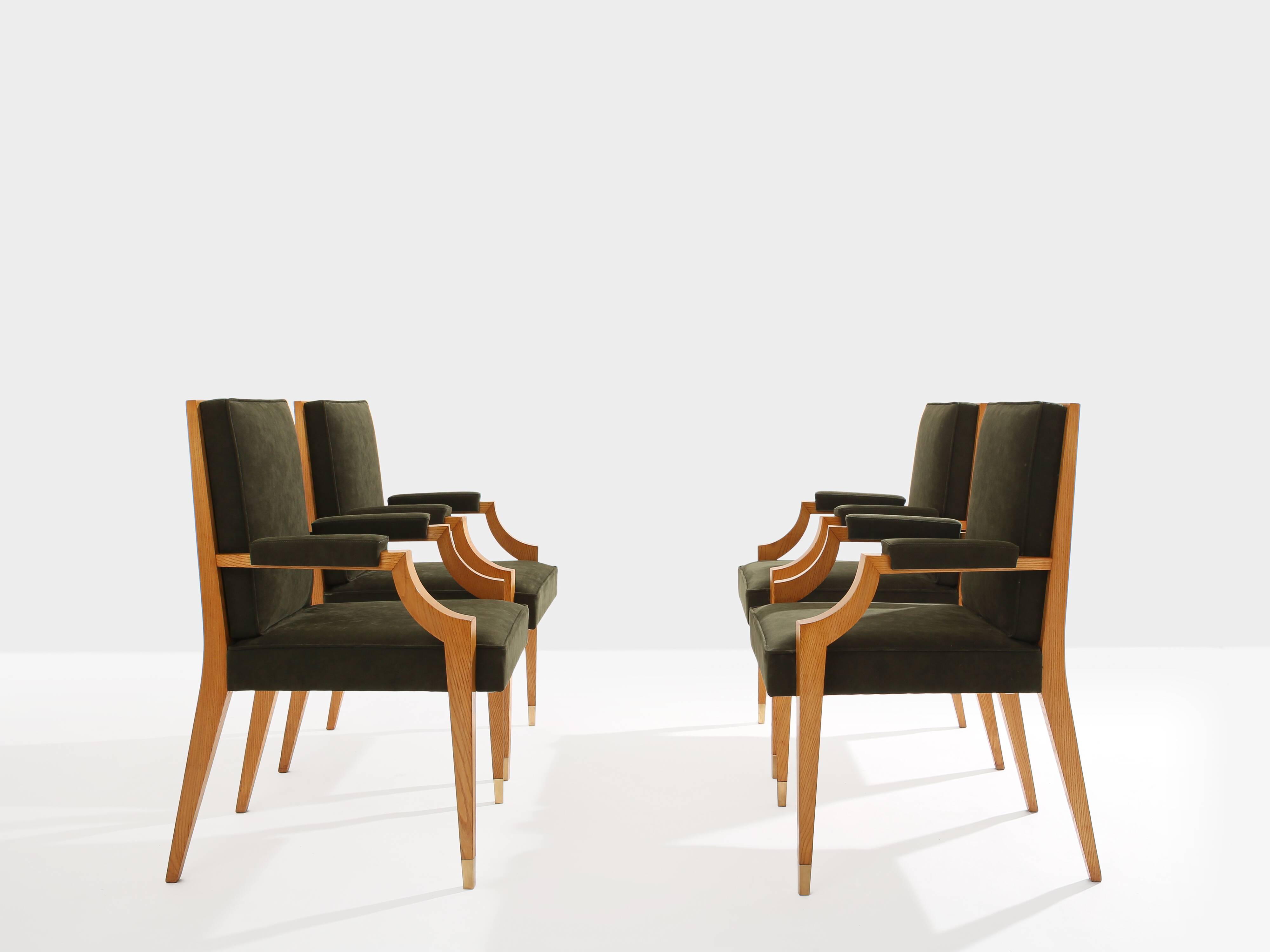Set de fauteuils en frêne Néoclassiques d’André Arbus 1940