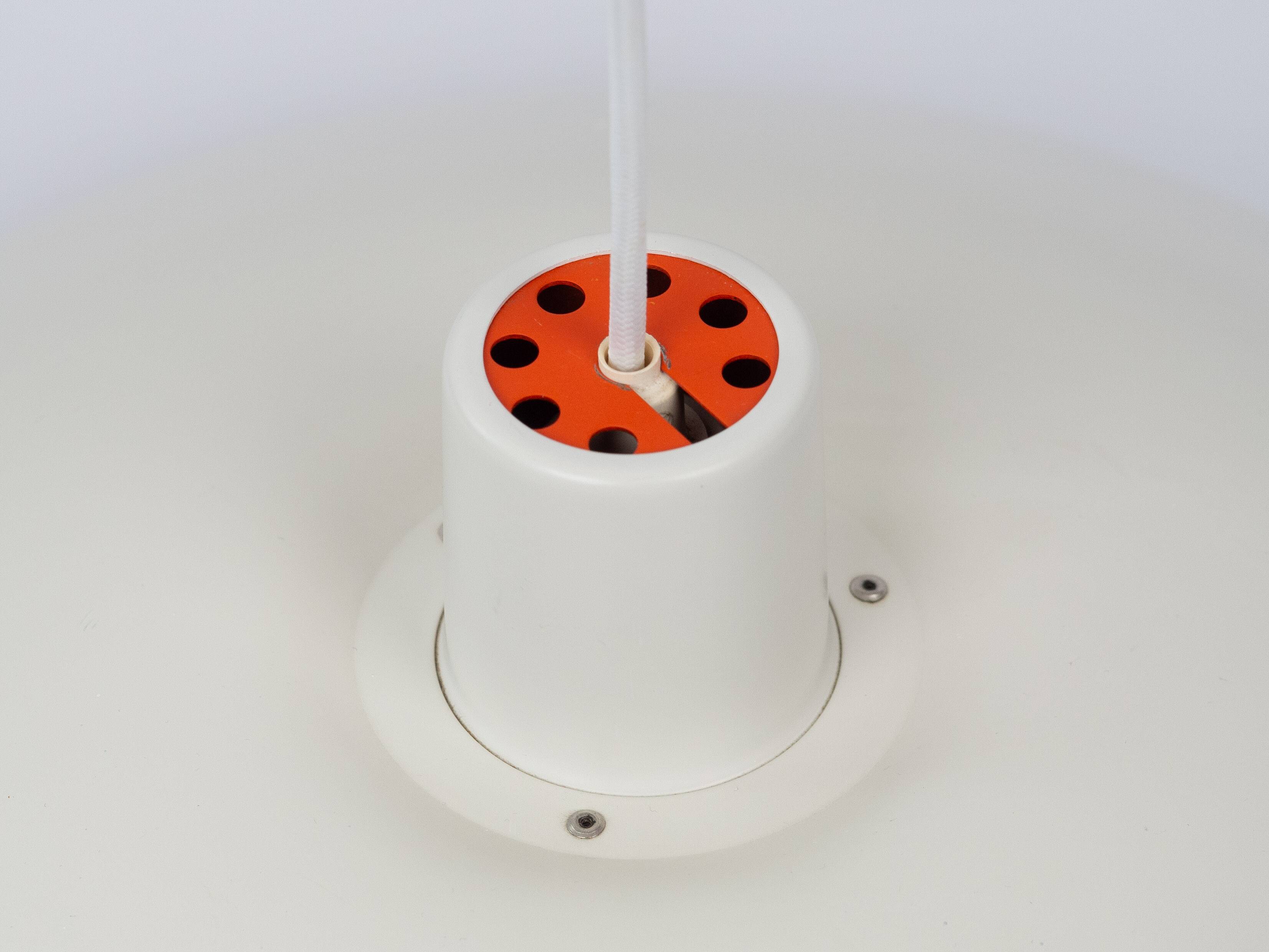 Danish vintage pendant lamp PH 4/3 by Poul Henningsen, Louis Poulsen, 1966