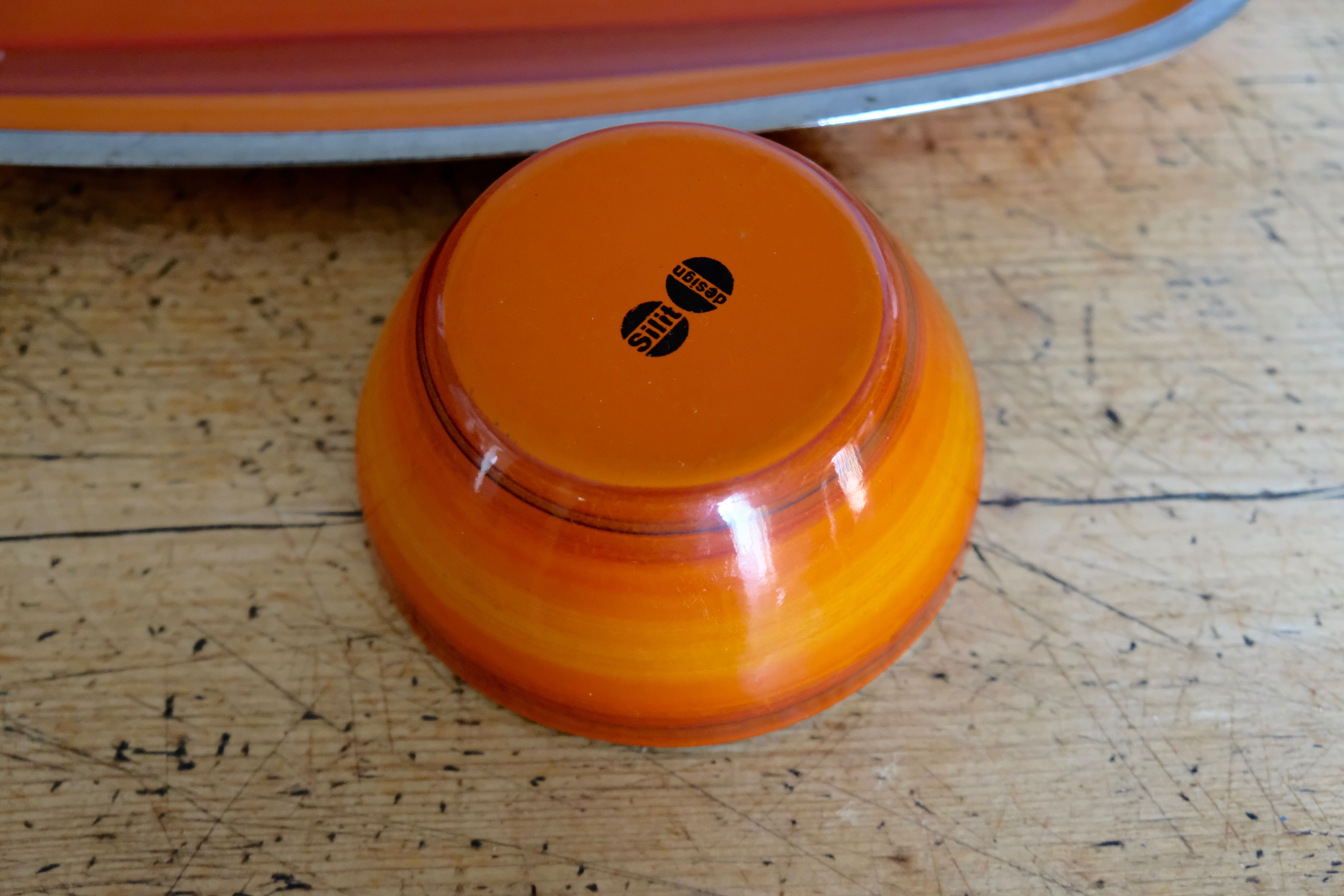 Serving dish and its enamelled aluminium bowl Silit Design from the 60s