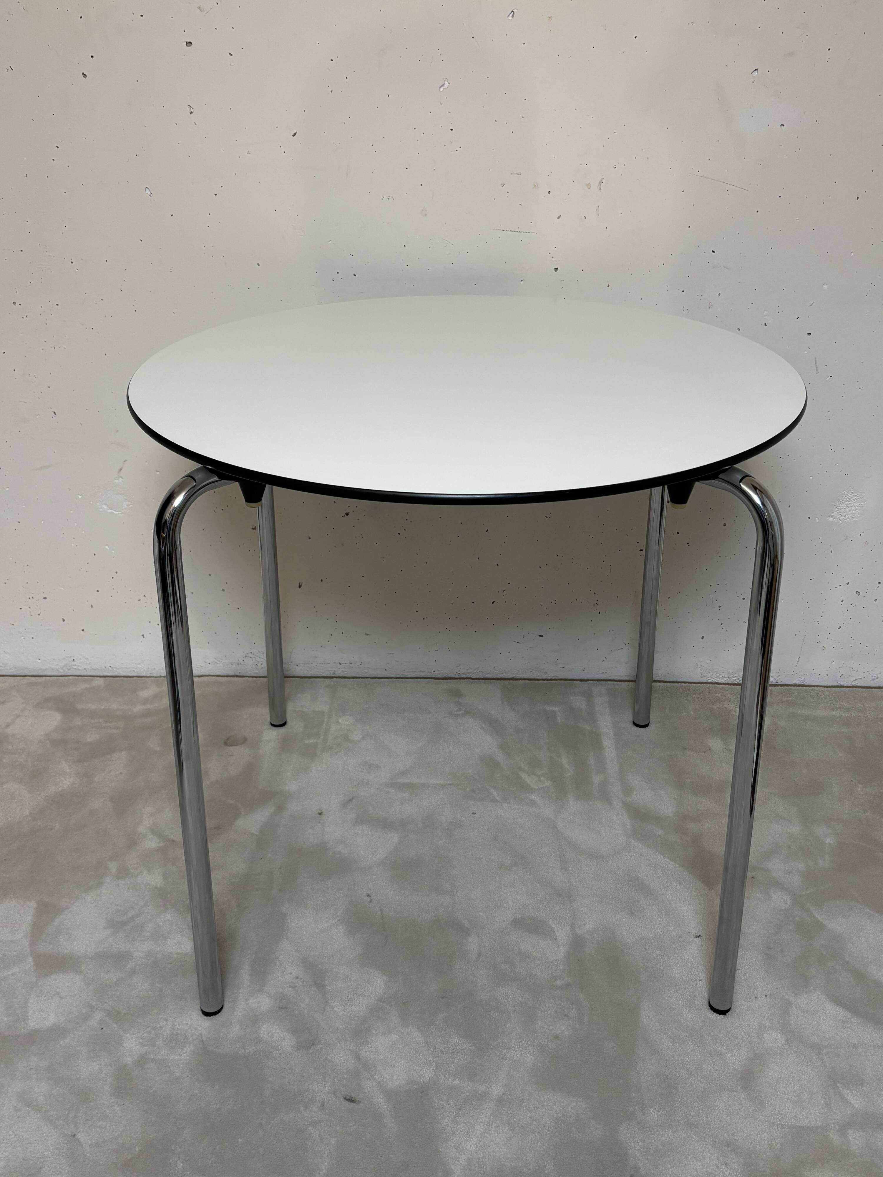 Vitra Hal table, Jasper Morrison 2005