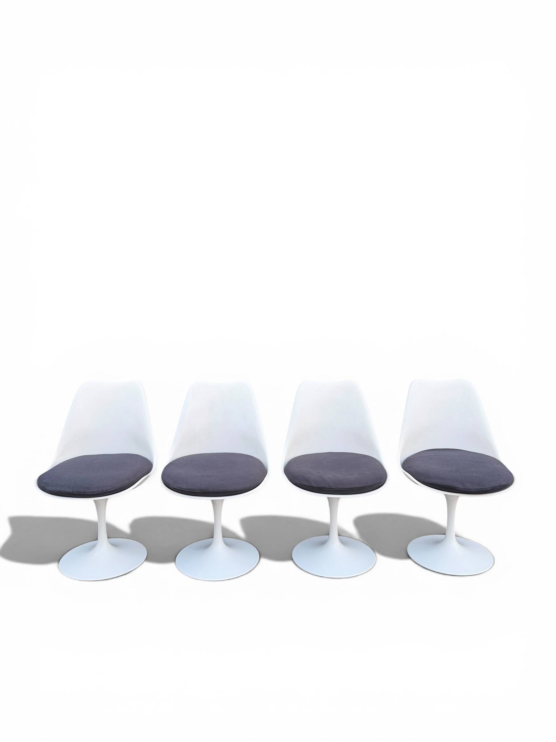 Suite de 4 Chaises Tulipe Eero Saarinen pour Knoll - Modèle Fixe