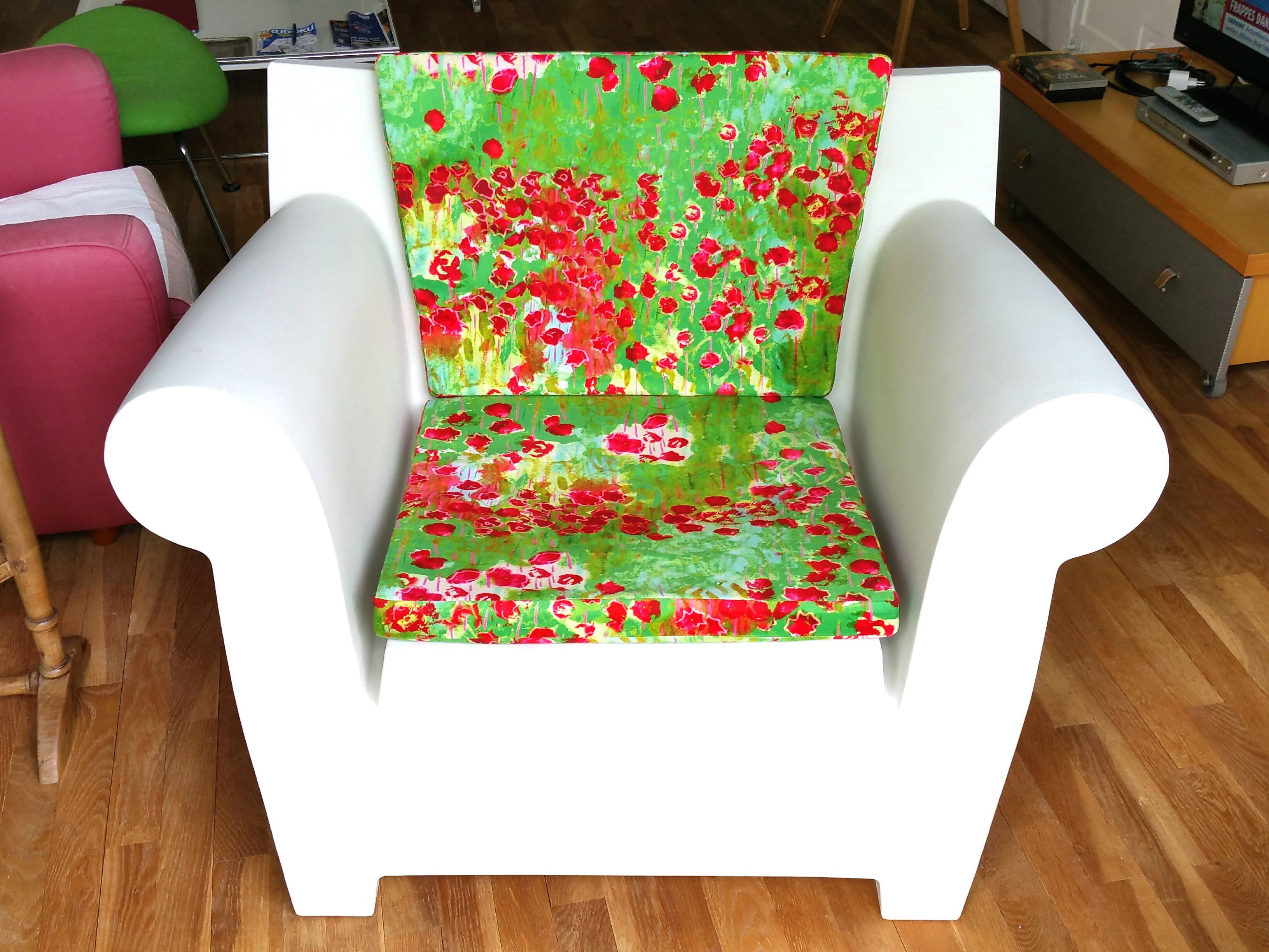 STARCK Bubble armchair "zinc white"