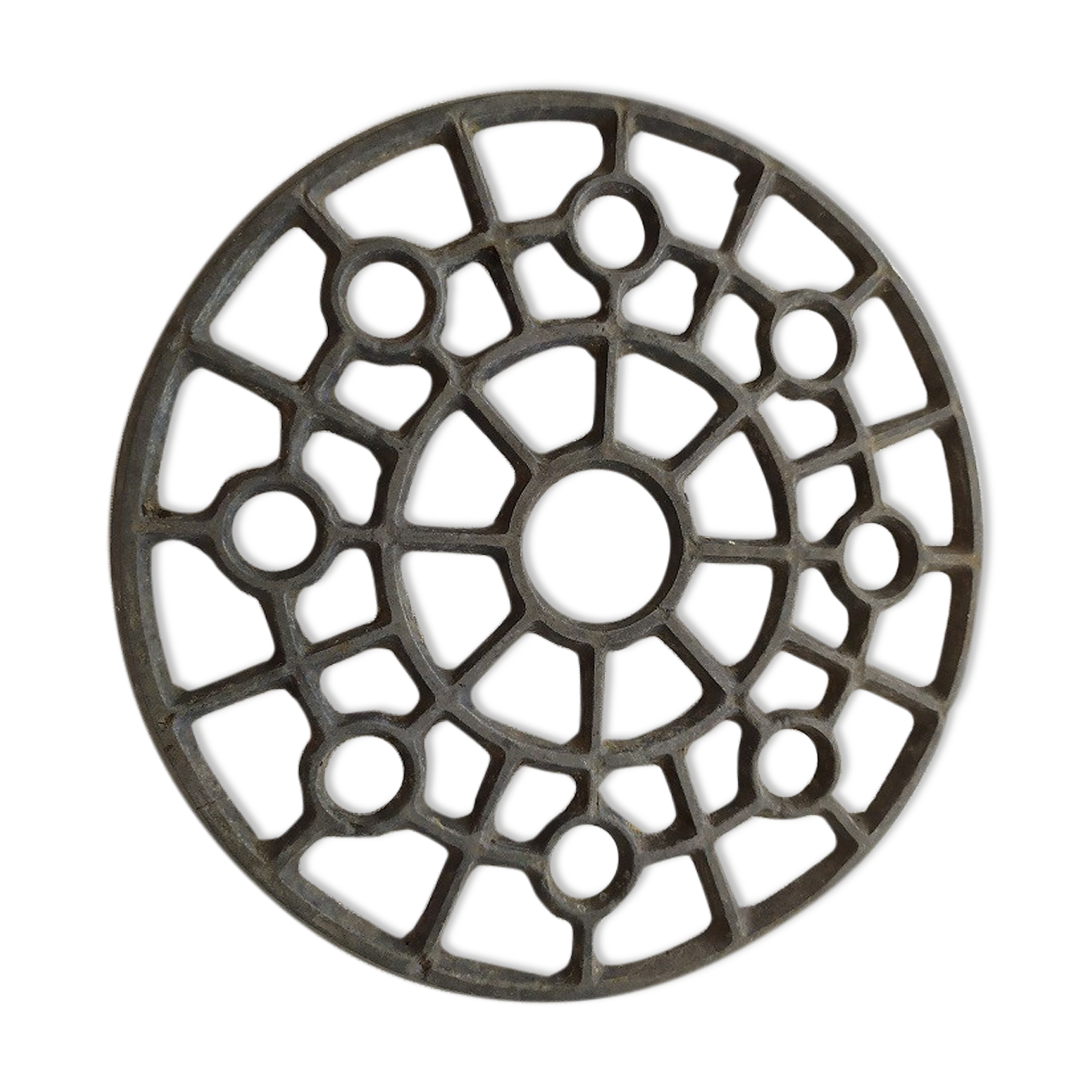 Old flat bottom aluminium metal