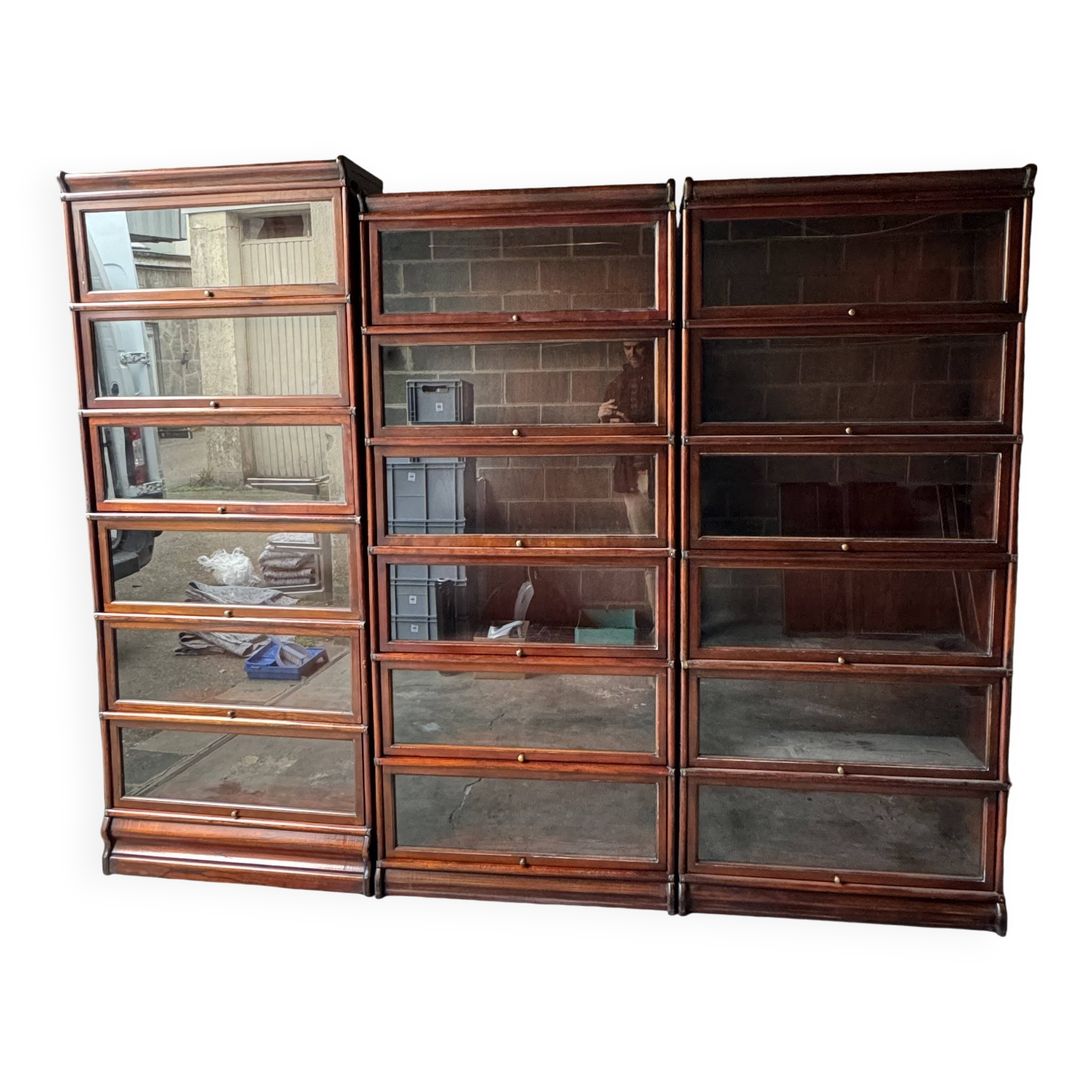 Bibliothèque 18 modules en acajou Globe Wernicke