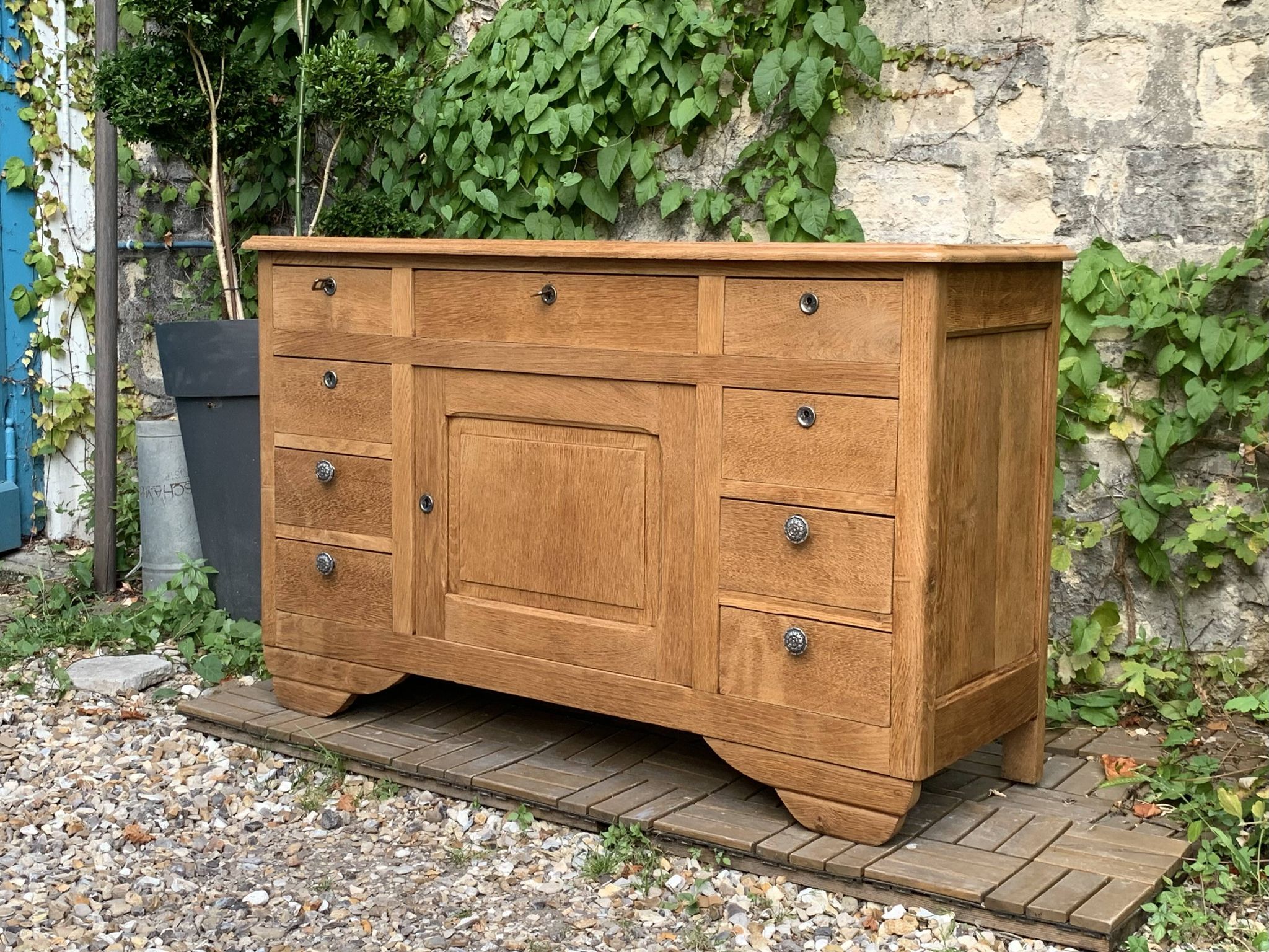 Buffet 9 tiroirs art déco chêne brut massif