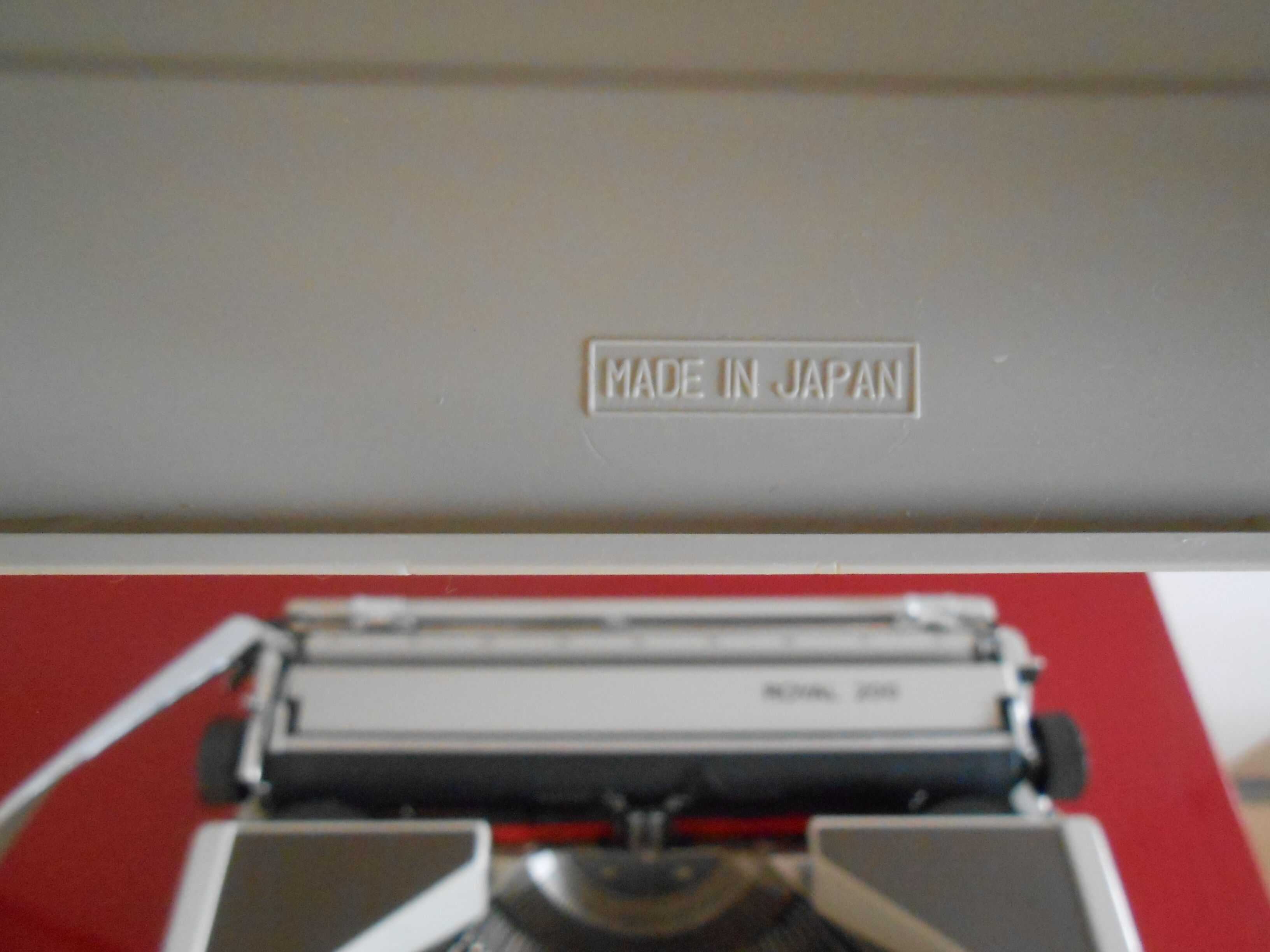 Litton Royal 200 typewriter