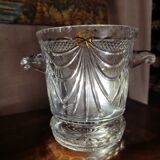Crystal cooling bucket
