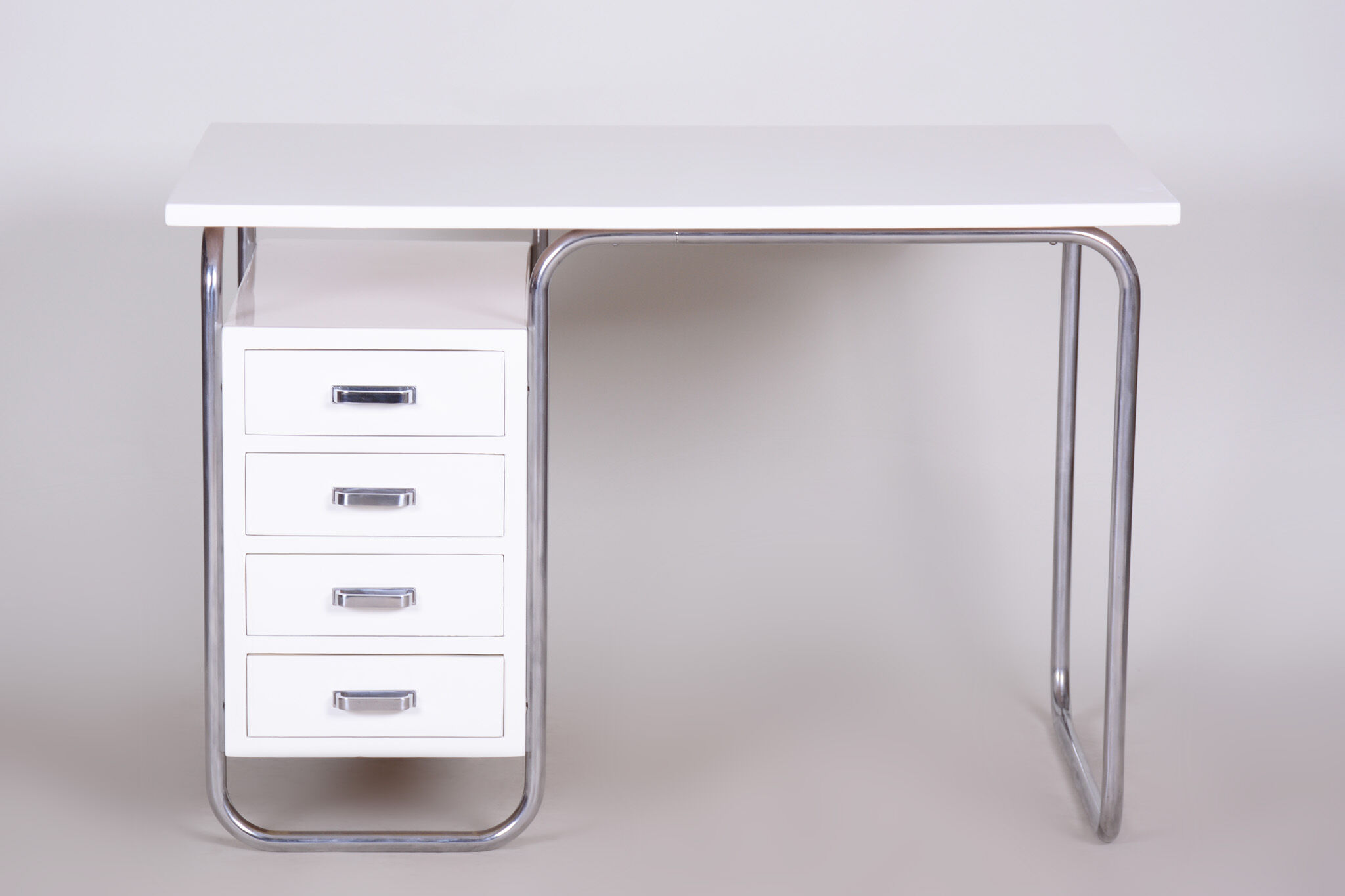 White Bauhaus desk made in 1930s Czechia by Robert Slezak