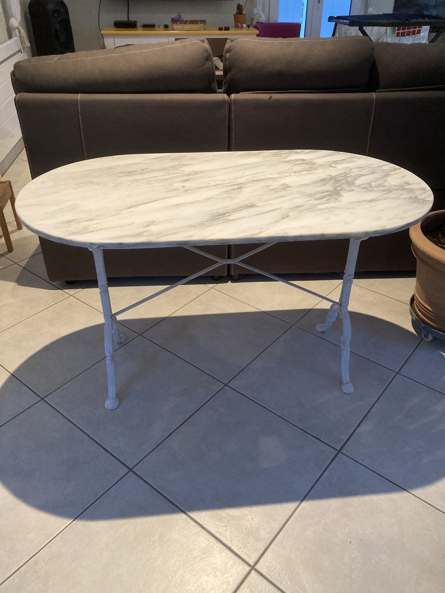 Table bistrot en marbre