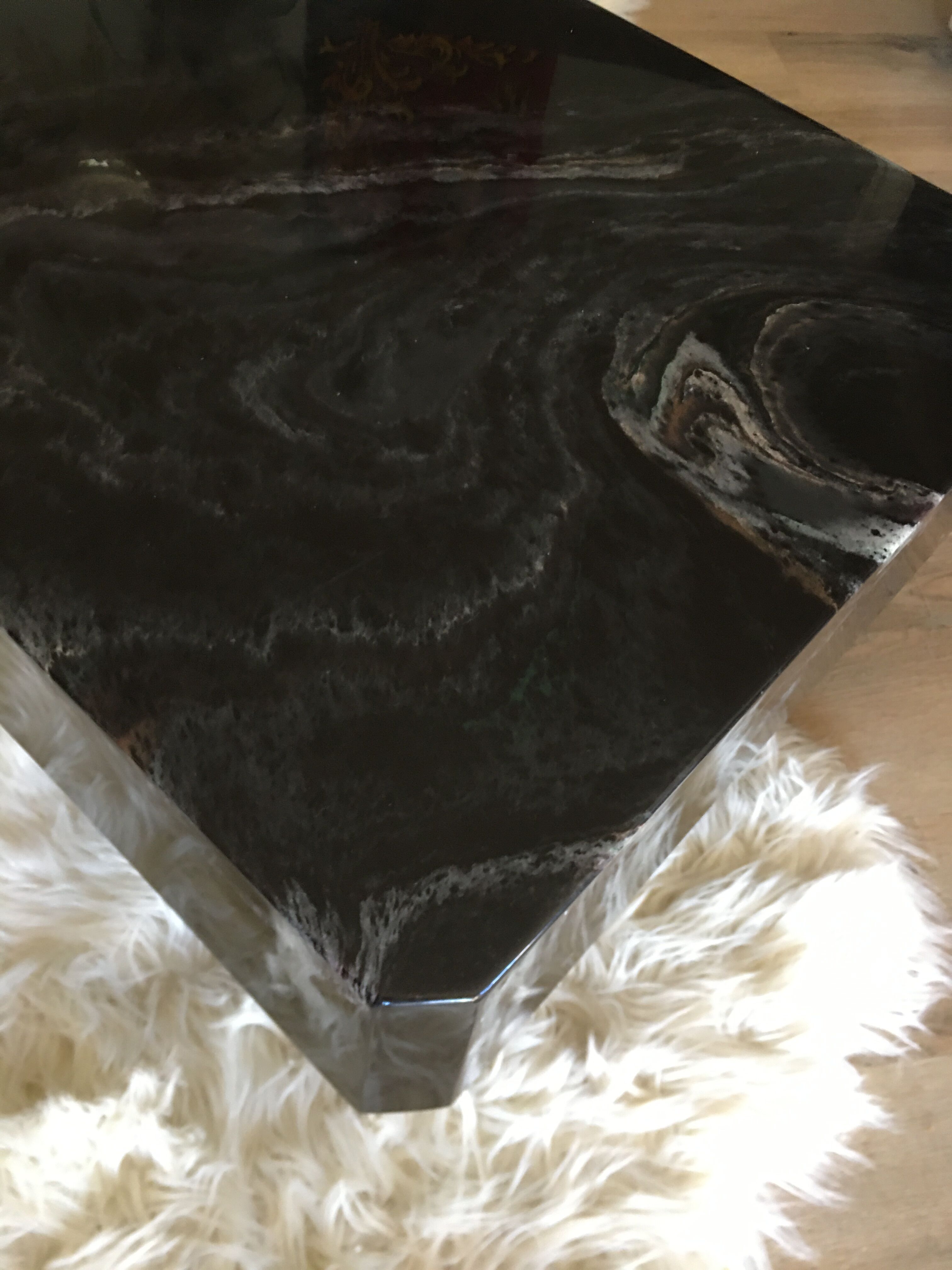 Coffee table 70s black marble effect