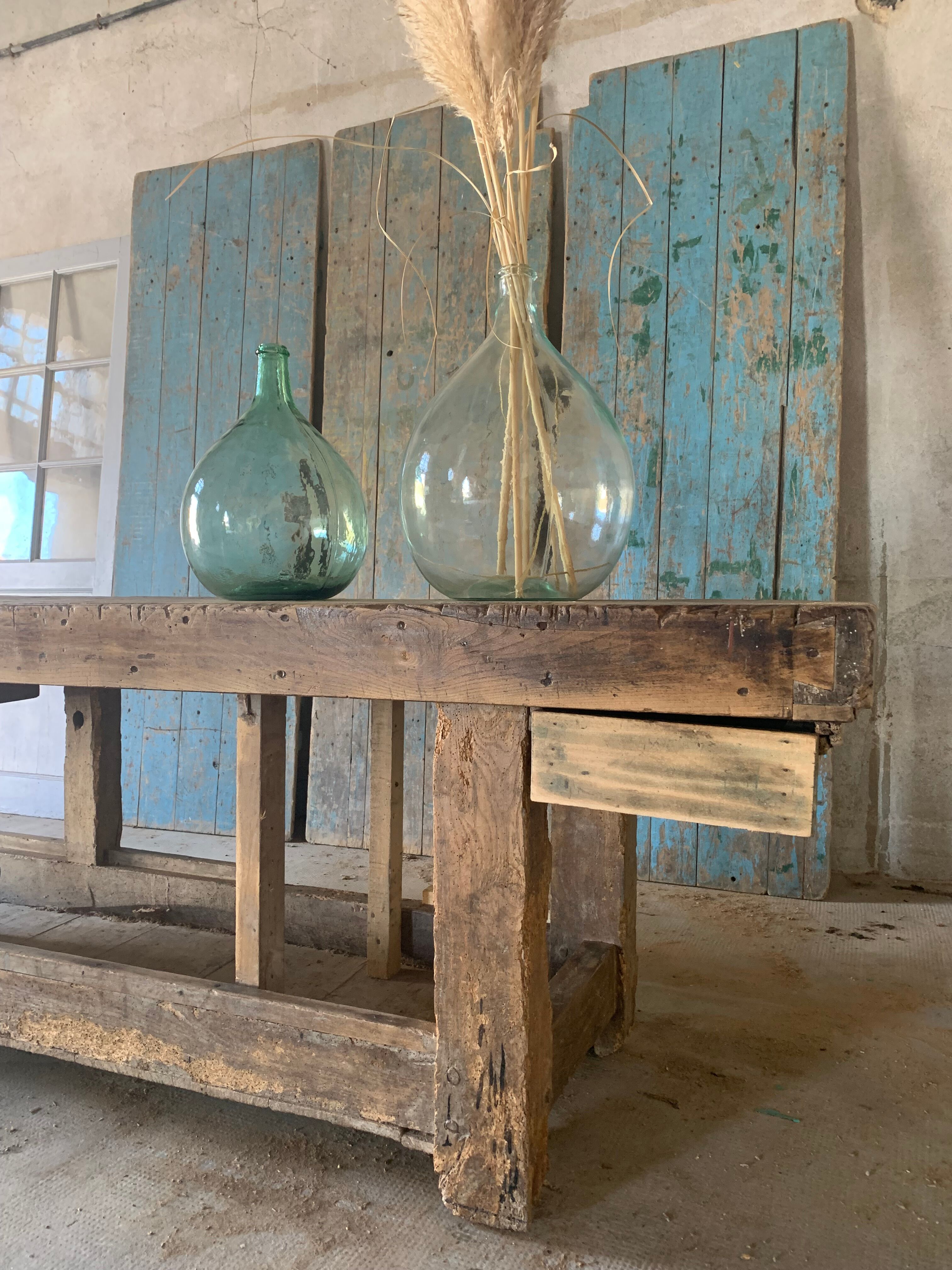 Carpenter's establishment