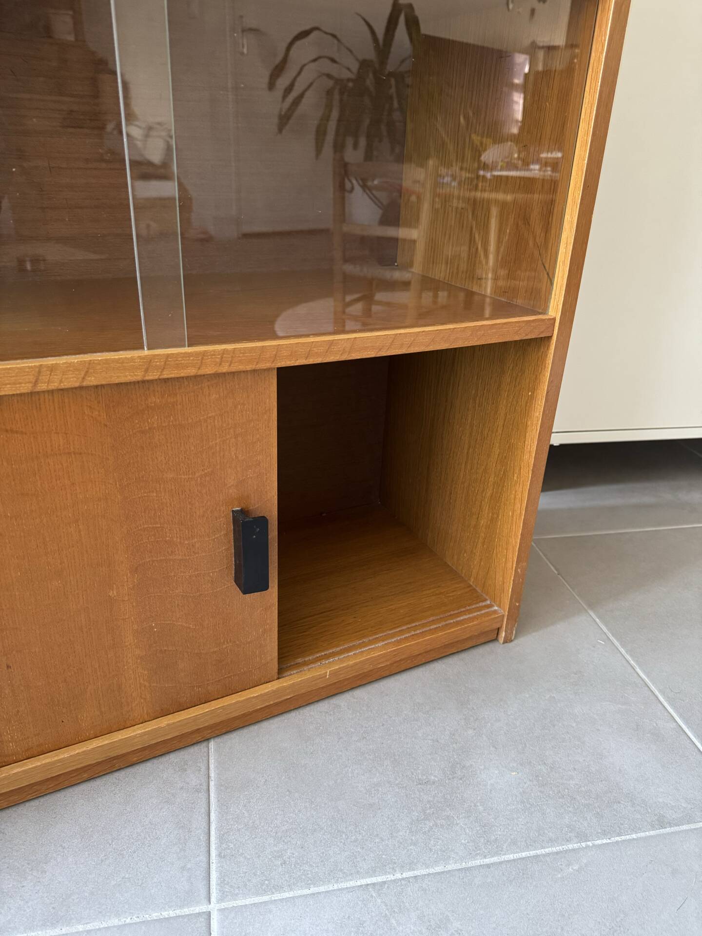 Display shelf, vintage bookshelf