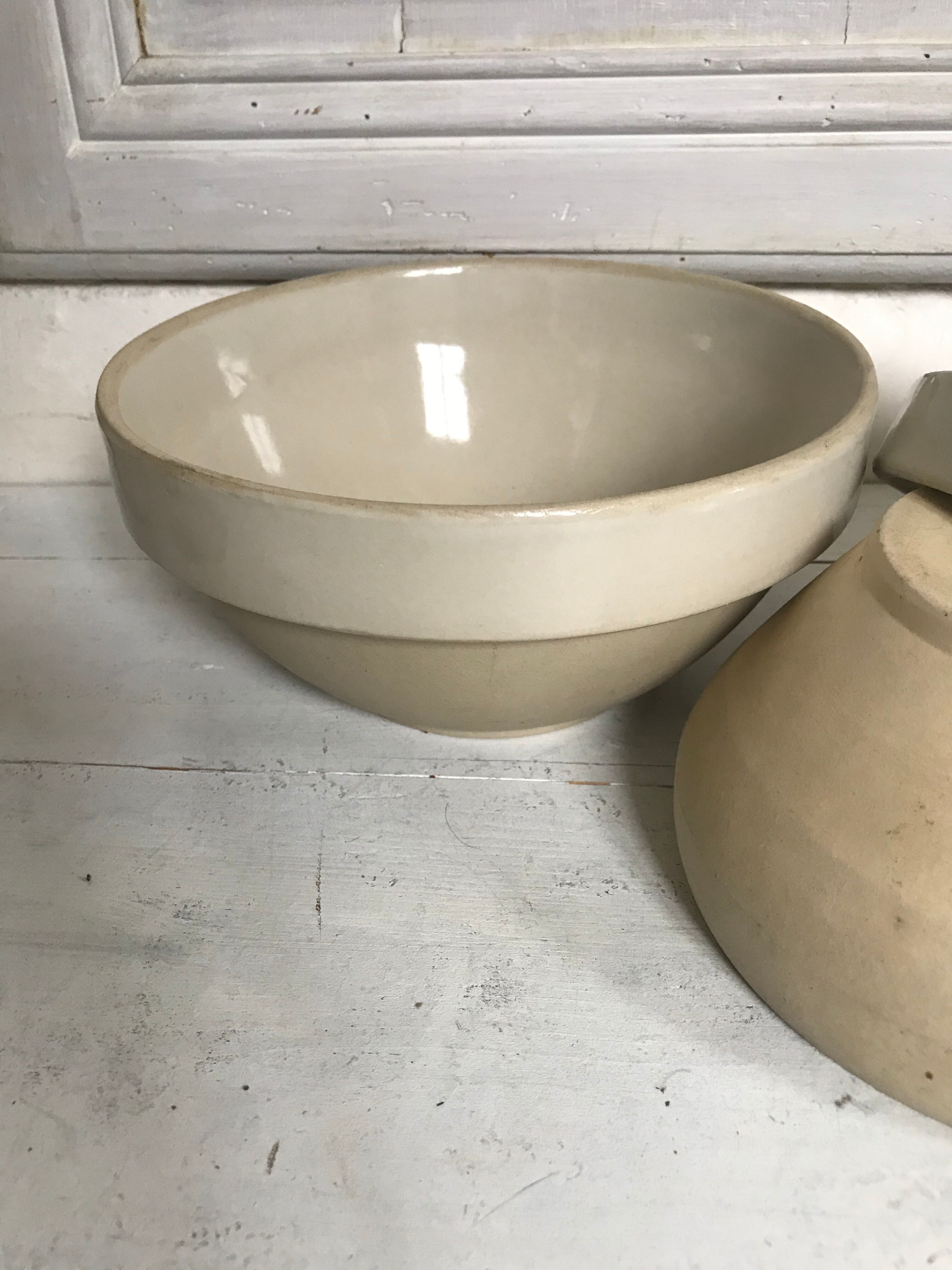 Set de trois bols en grès vernissé