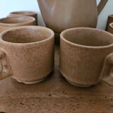 Coffee maker and its 6 stoneware cups
