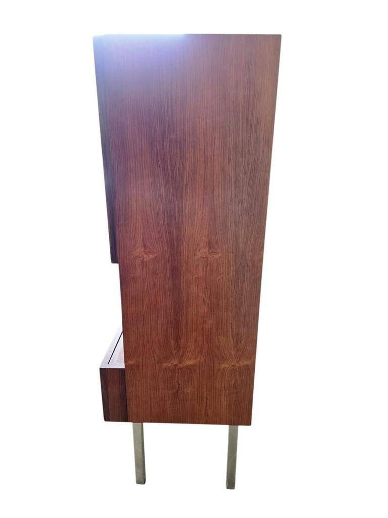 Cabinet vintage en palissandre / bar / meuble mural