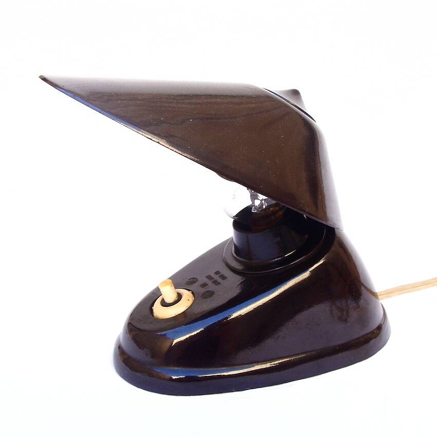 1930 wall lamp in Art Deco bakelite