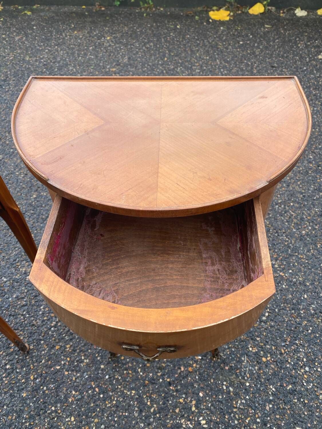 Pair of Louis XV bedside tables in wood and marquetry with drawers