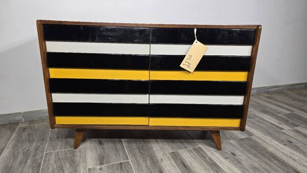 Buffet de Jiri Jiroutek pour Interior Prague, années 1960